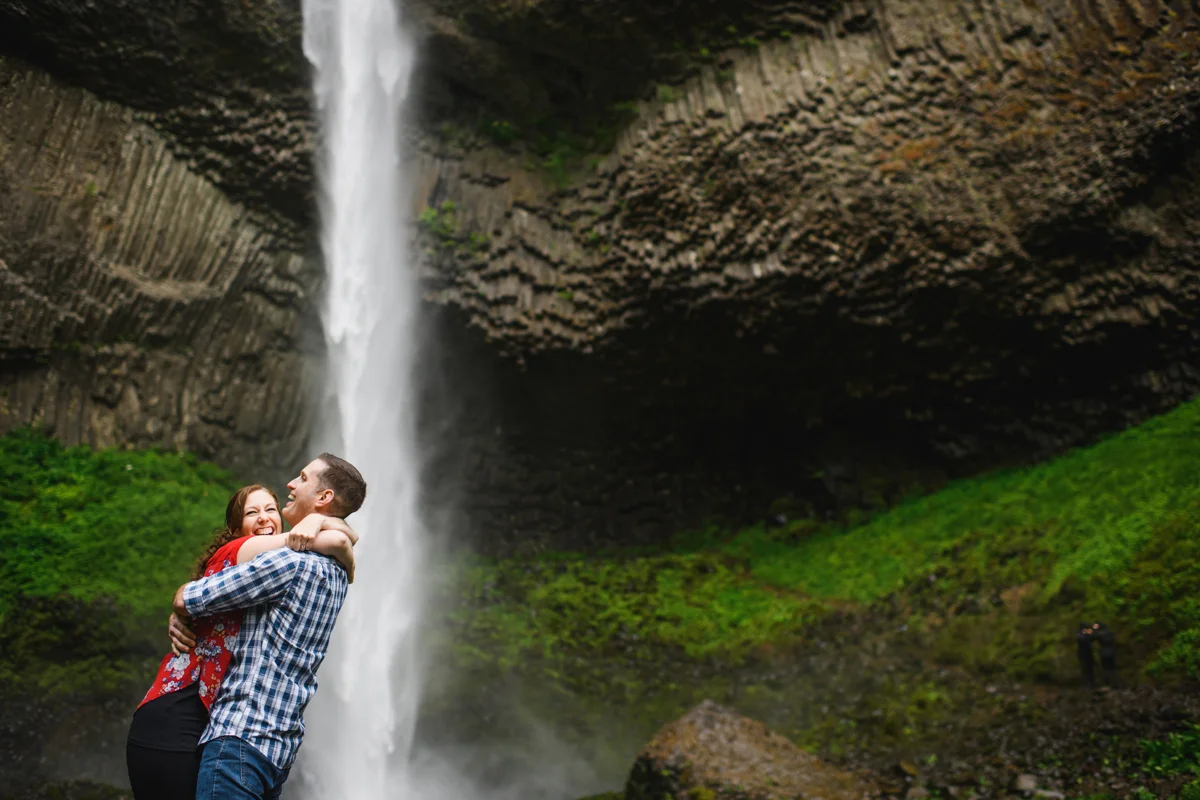 Jolleen & Dustin's Columbia River Gorge Engagement