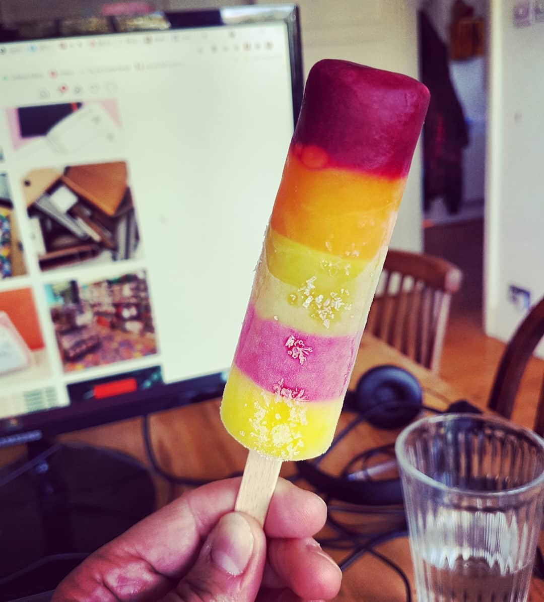 Mid afternoon desk lolly. This will become entirely normal soon.
.
.
.
#workingfromhome #homeoffice #lolly #lollypop #fruitpastilles #selfemployed #selfcare