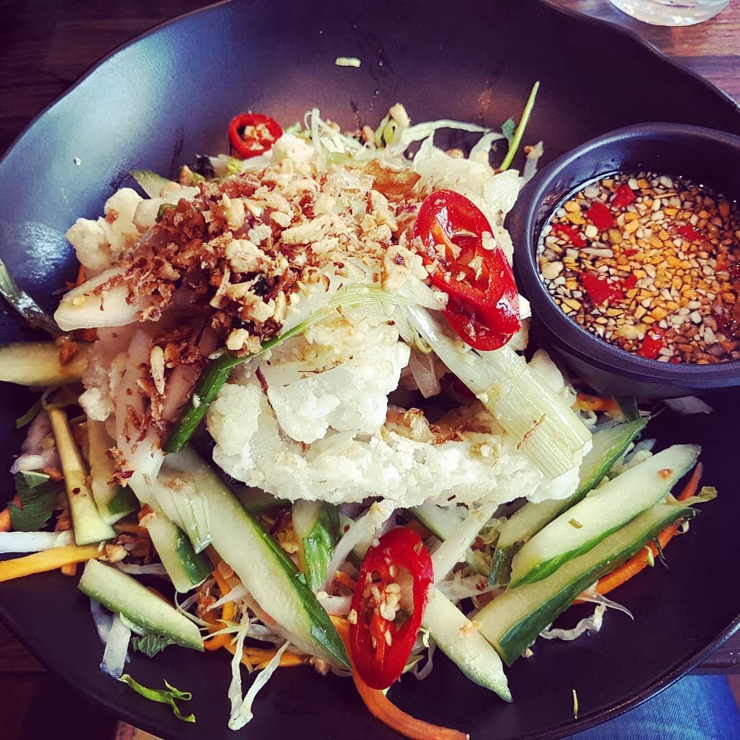 Last week I ate a Vietnamese lunch that was so amazing I nearly wept: crispy squid salad and prawn summer rolls at the glorious Urban Orient in Crystal Palace. I can't stop thinking about how crunchy the squid was and how zingy the dressing and herbs