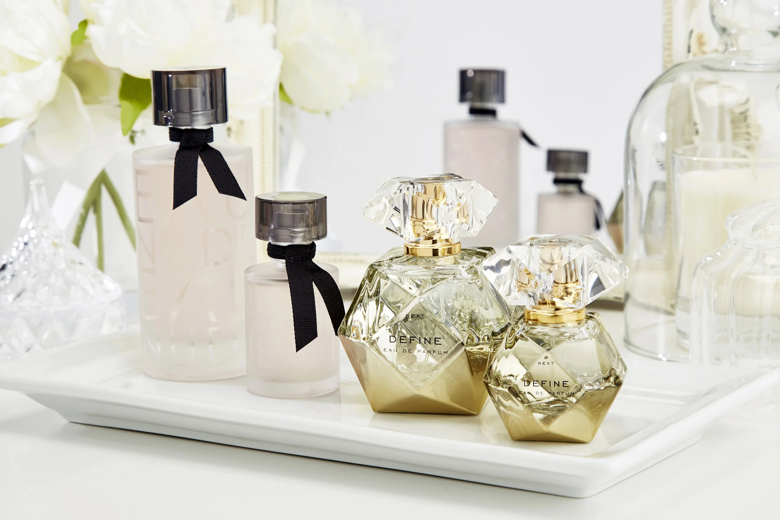 02.perfume_main copy 2.jpg