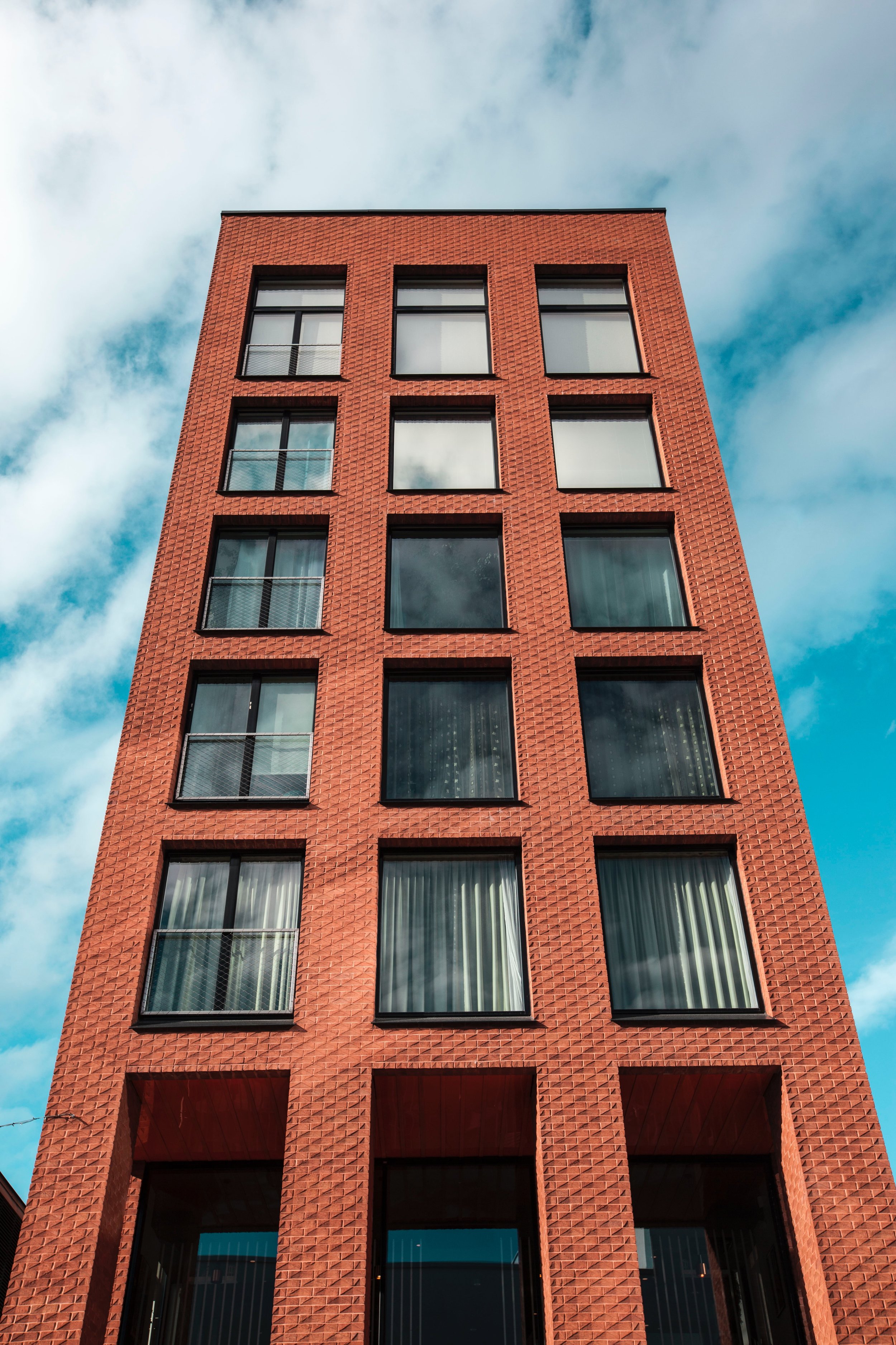apartment-architecture-blue-1031593.jpg