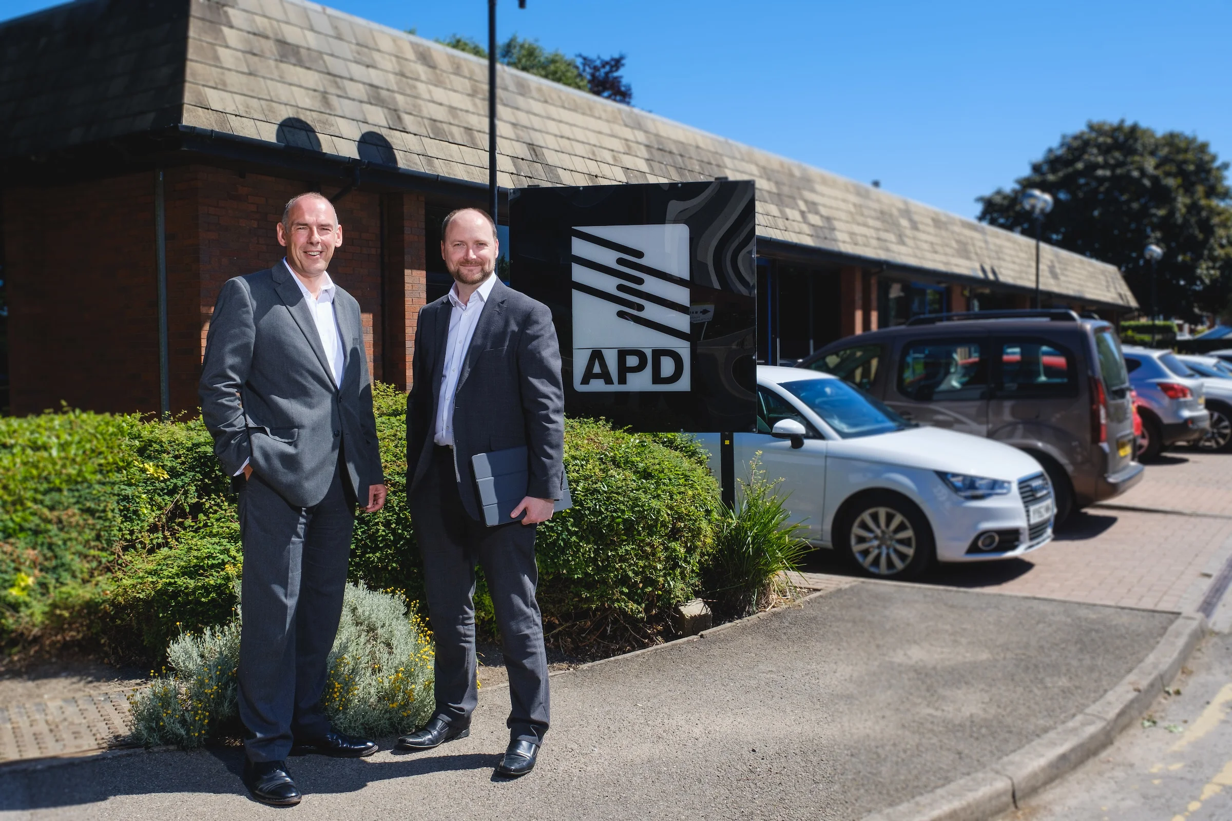 Ian Thompson, CEO of BRitish APCo with MIke Isherwood at APD COmmunications HQ