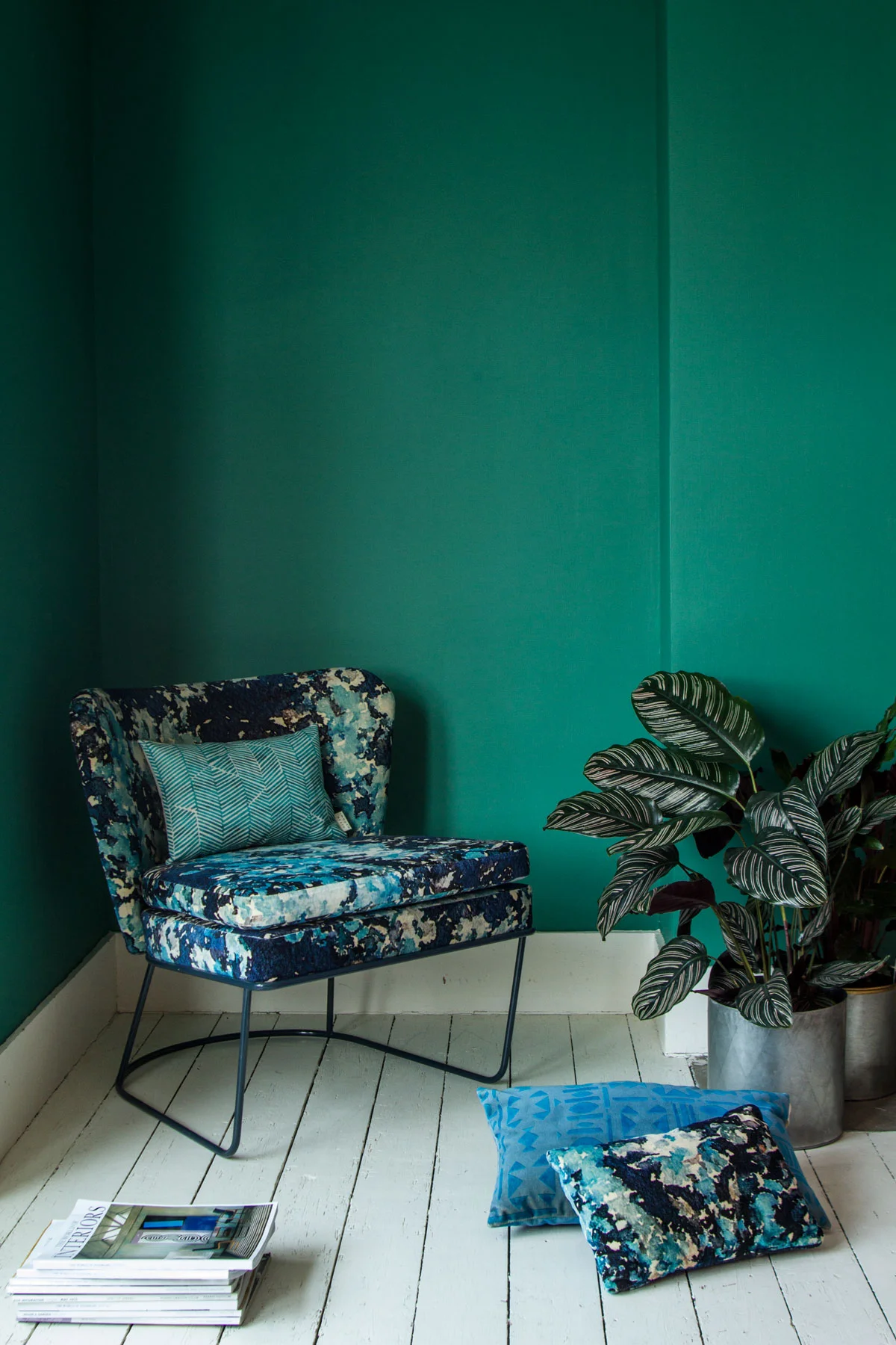 Imogen_Heath_Sophy_Velvet_Chair.jpg