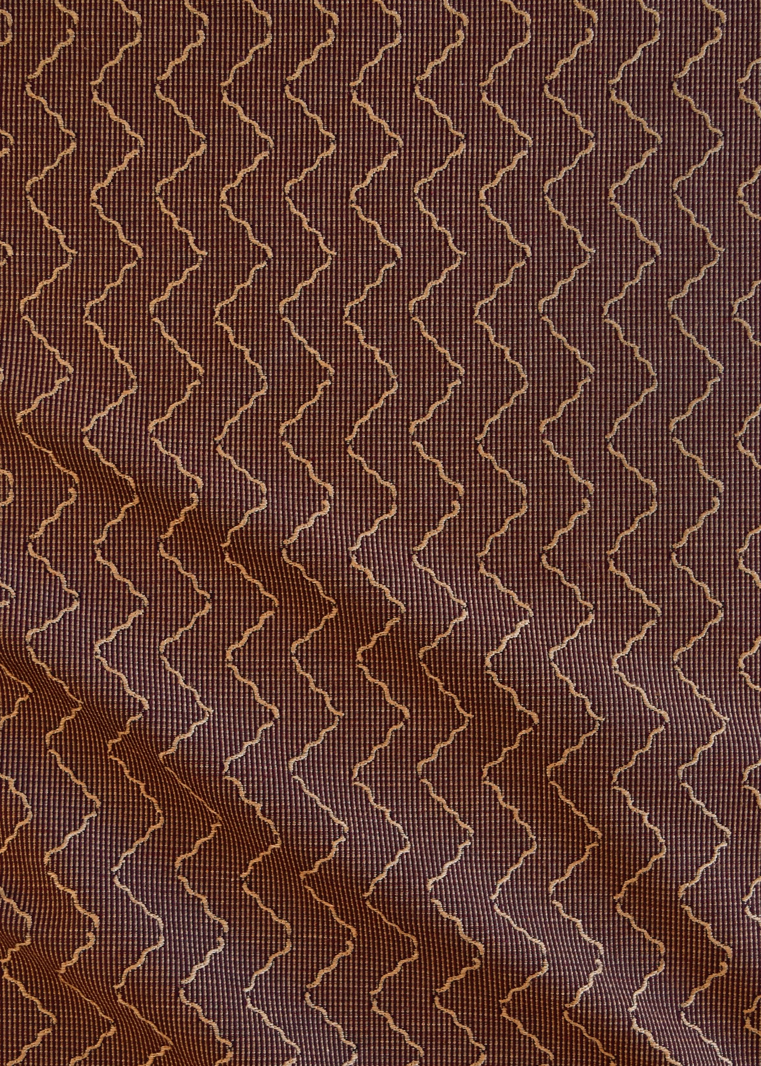 Fyvie Chestnut Flat lay.jpg