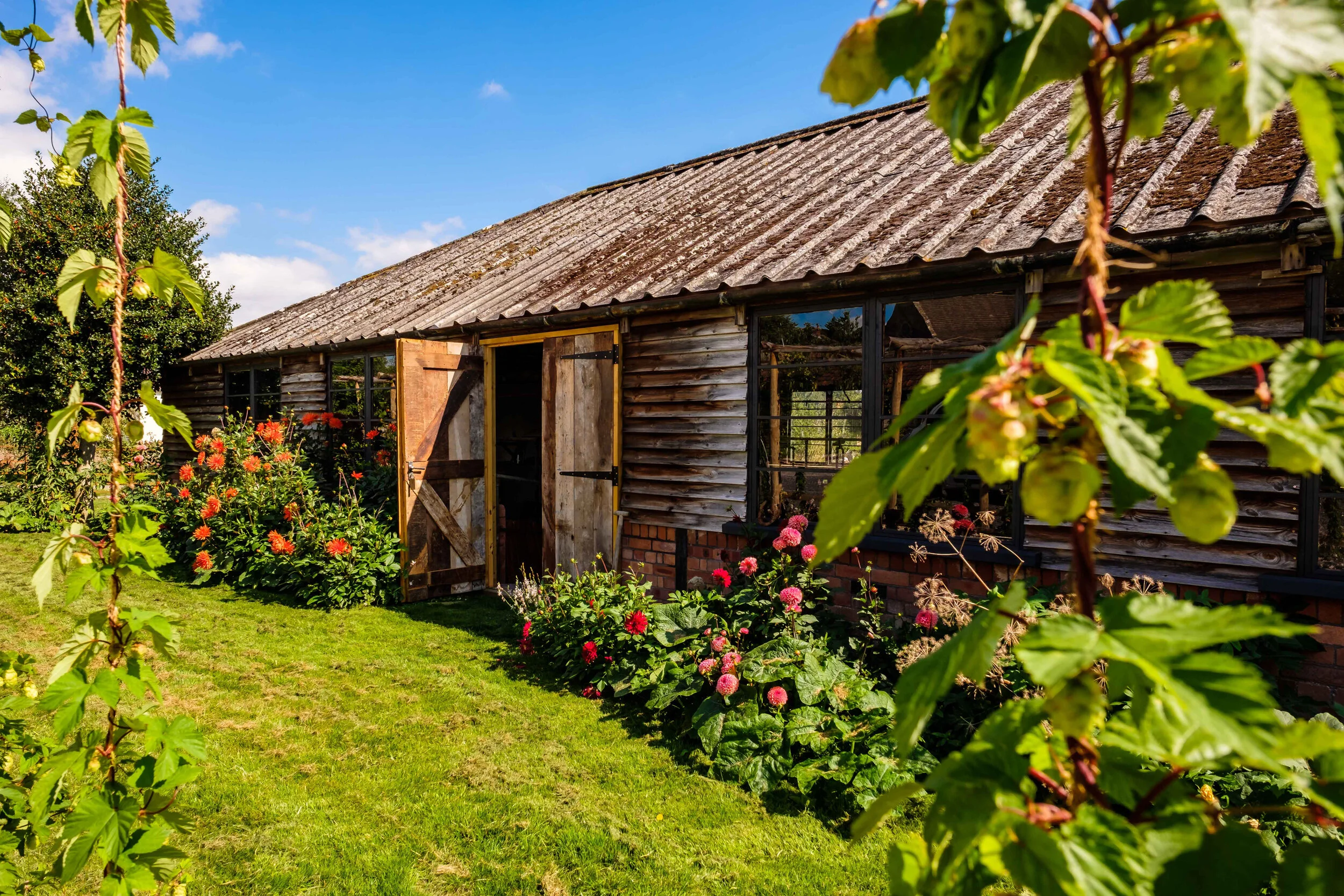 Cow_shed_court_house_farm_gardens_portishead_workspace_popup