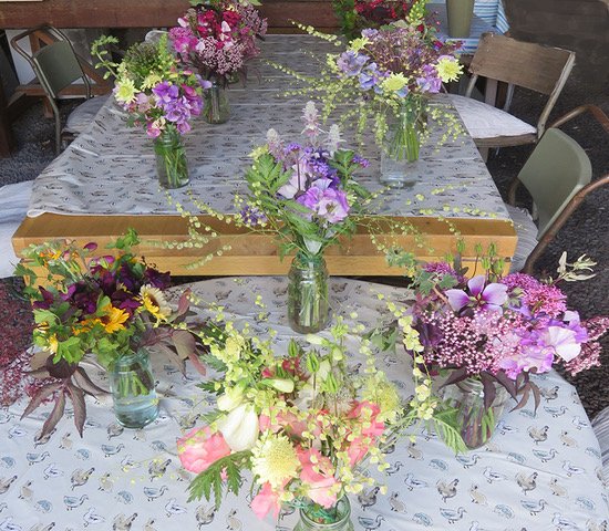 table-flowers-2.jpeg
