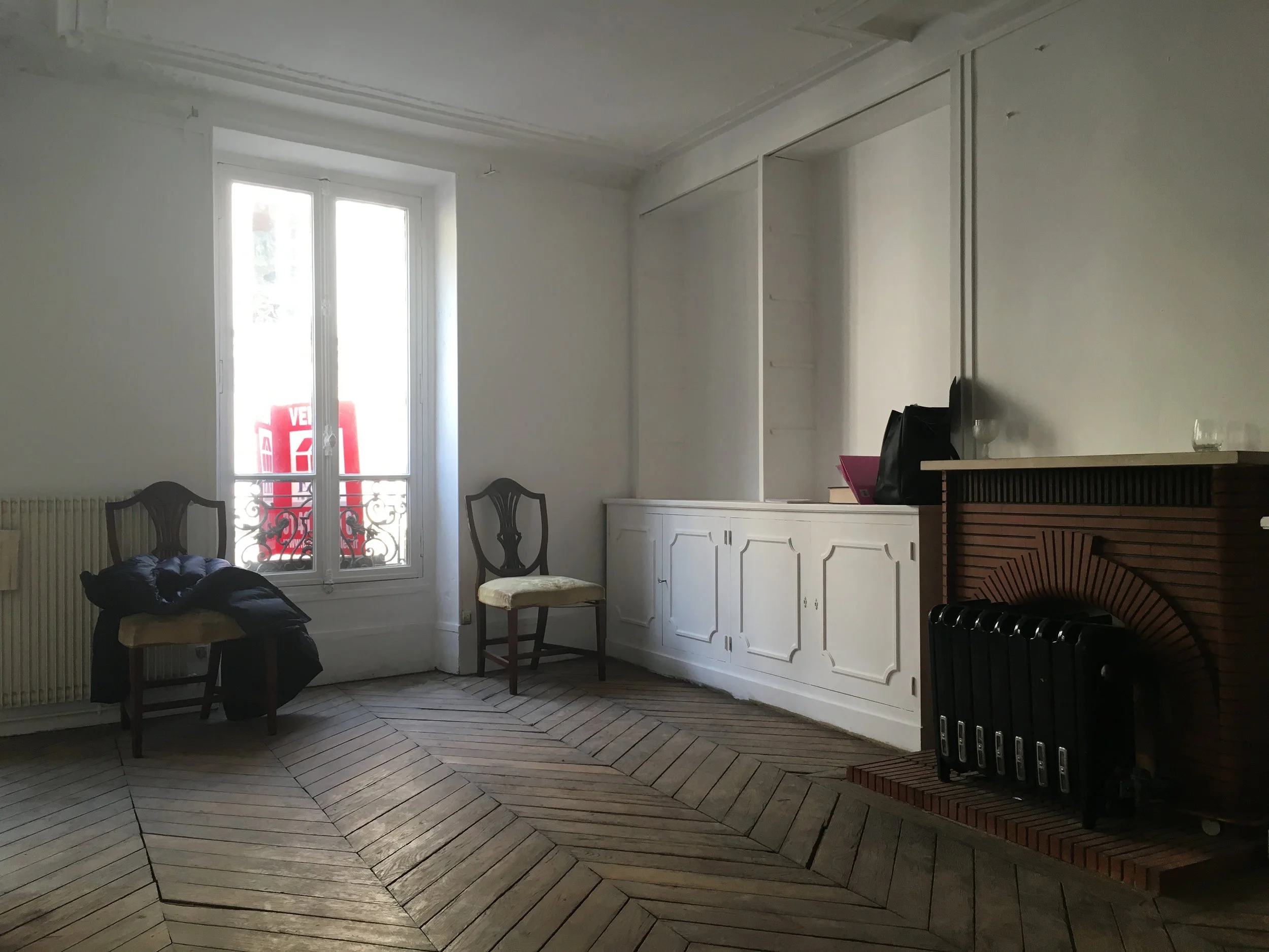 chambre enfant 1 vue depuis le bout du couloir.JPG