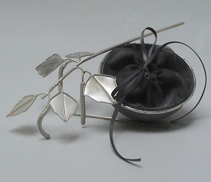 Chaffinch, Sterling silver and silk. H 55mm W 160mm D 120mm. £500 (other colours available, pink in stock)