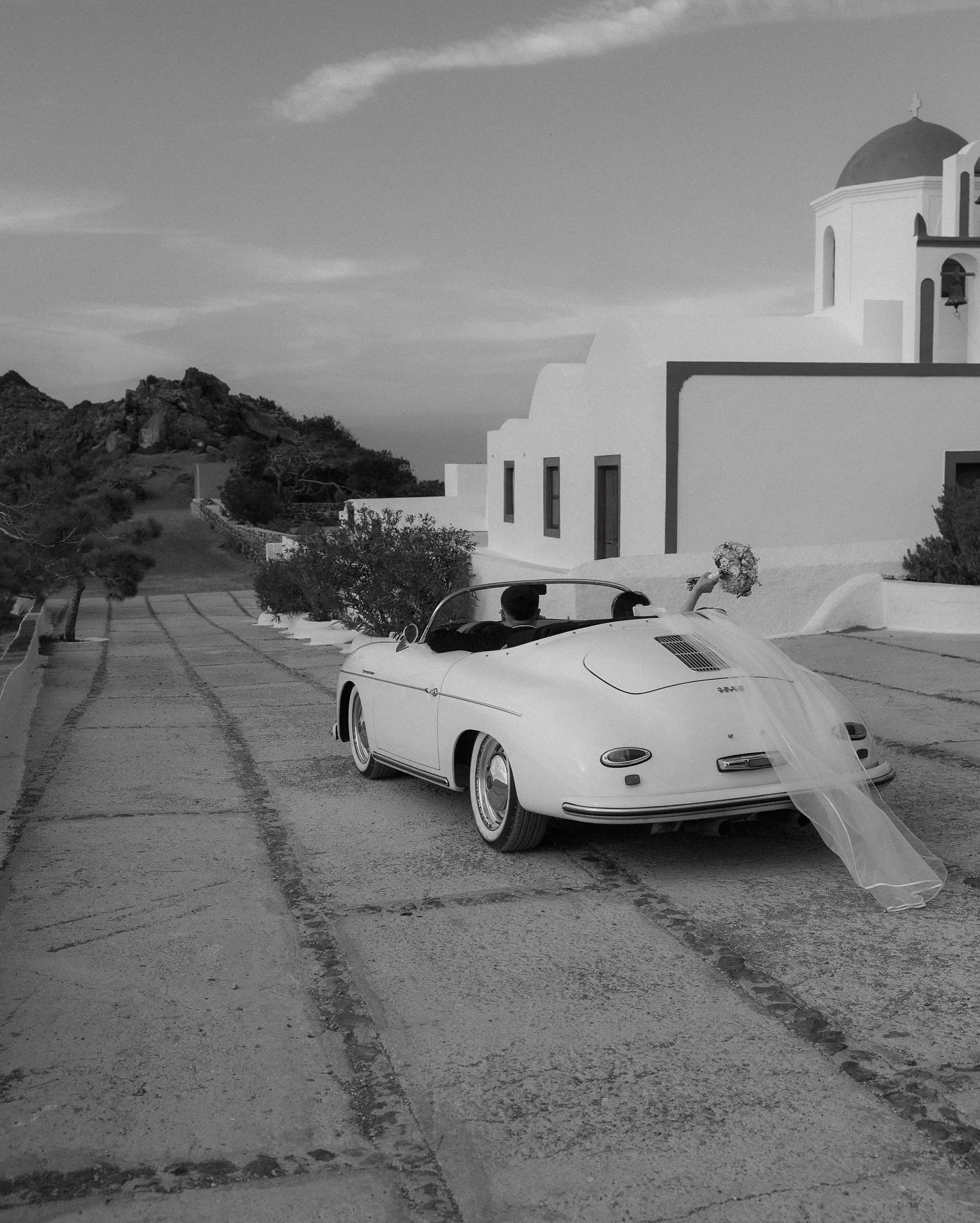 Santorini &mdash; and these two in my heart.
A little random series to remember them by.

#santoriniwedding #destinationweddingphotographer 
#santoriniweddingphotographer #intimatewedding 
#editorialwedding #artfulwedding