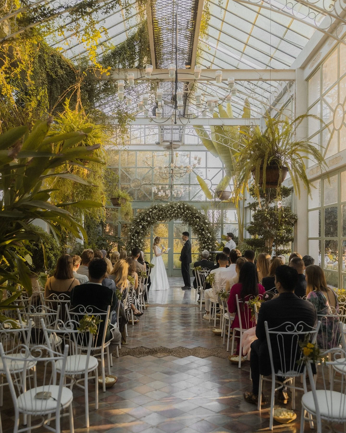 Elegance in a glasshouse, vows under Moroccan light.

Under the golden Moroccan light, Katie &amp; Amine&rsquo;s vows unfolded in a glasshouse filled with greenery and grace. Marrakech became the stage for a wedding of pure refinement.

Venue: @beldi