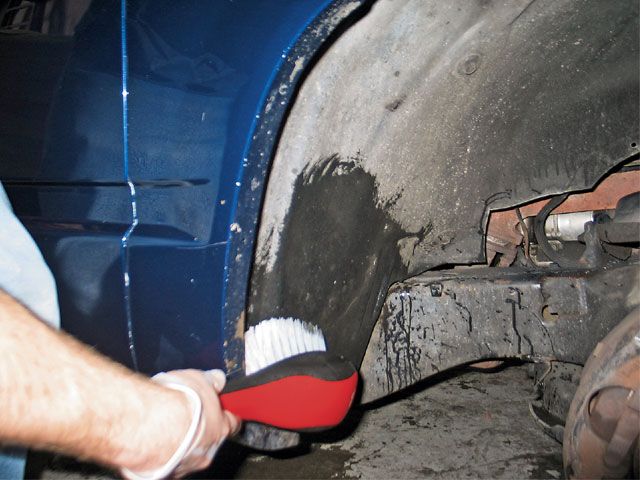 Cleaning Wheel Wells