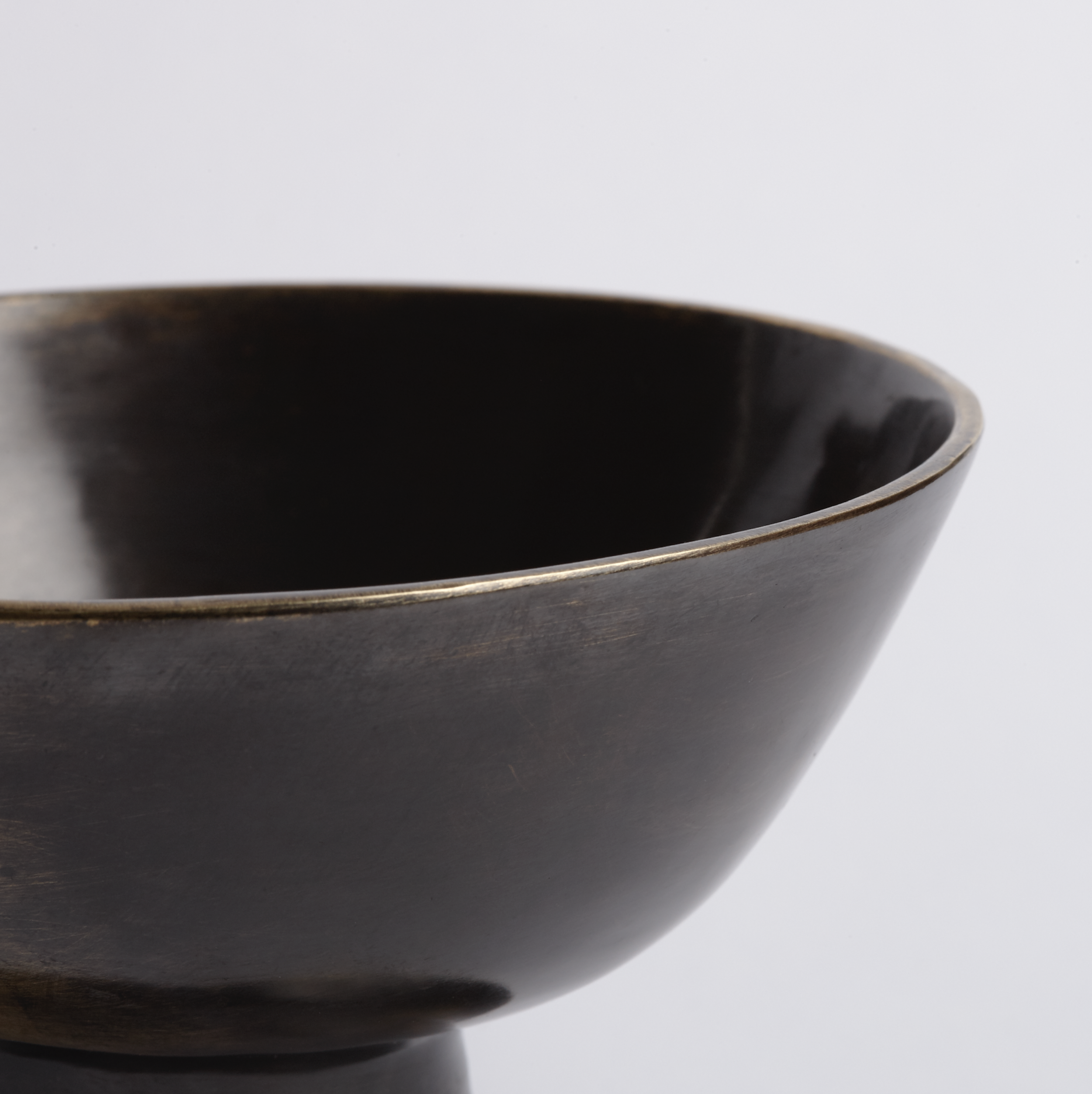 Open Brass Bowl 4.png