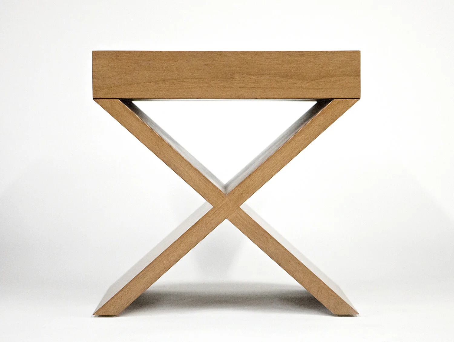 Aguirre+Design+-+Saint+Croix+Nightstand.jpg