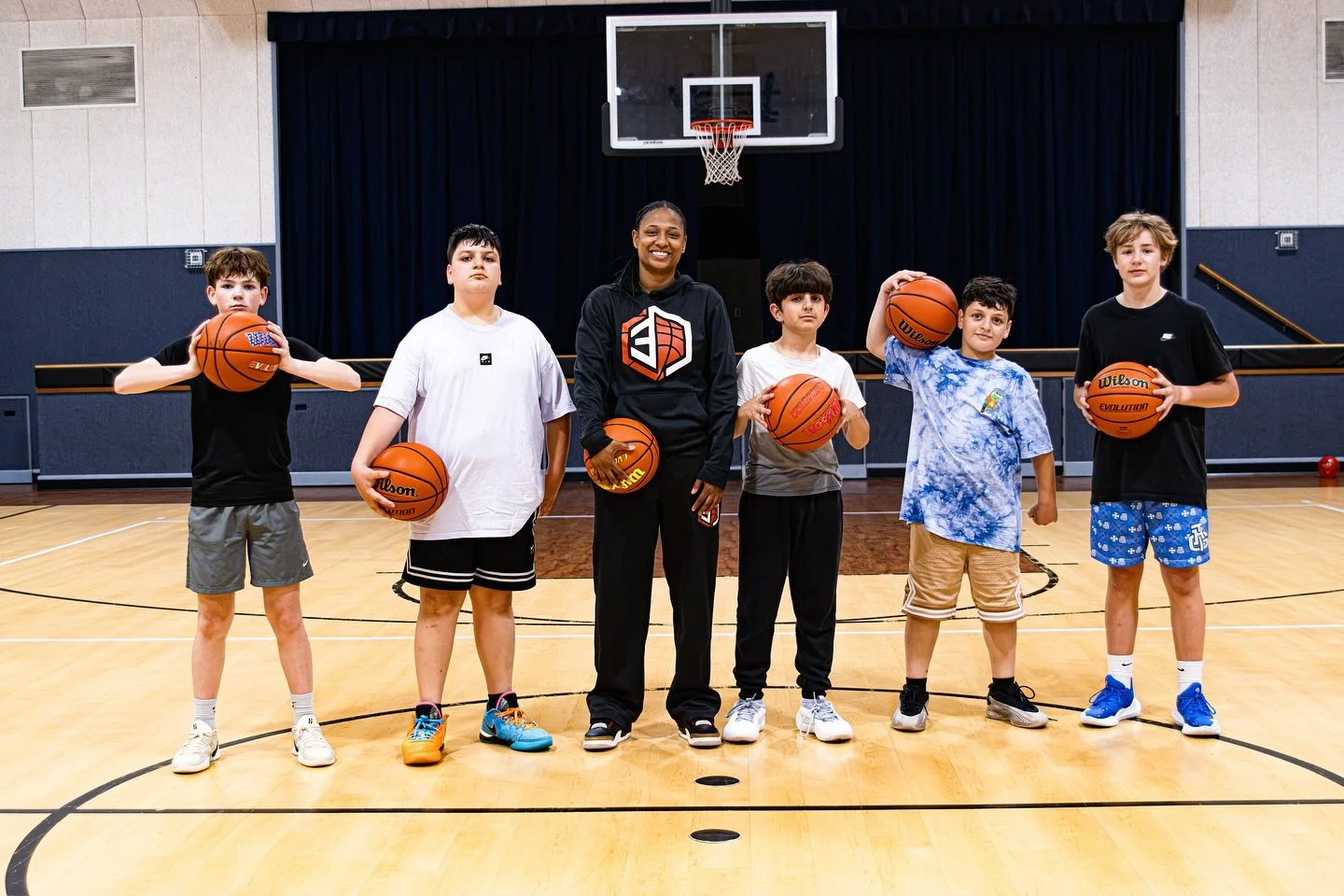 Parents aren&rsquo;t signing their kids up for just basketball training.
They&rsquo;re signing them up to be more confident.
To believe in themselves when it&rsquo;s hard.
To learn how to lead, fall, and get back up.
Basketball just happens to be the