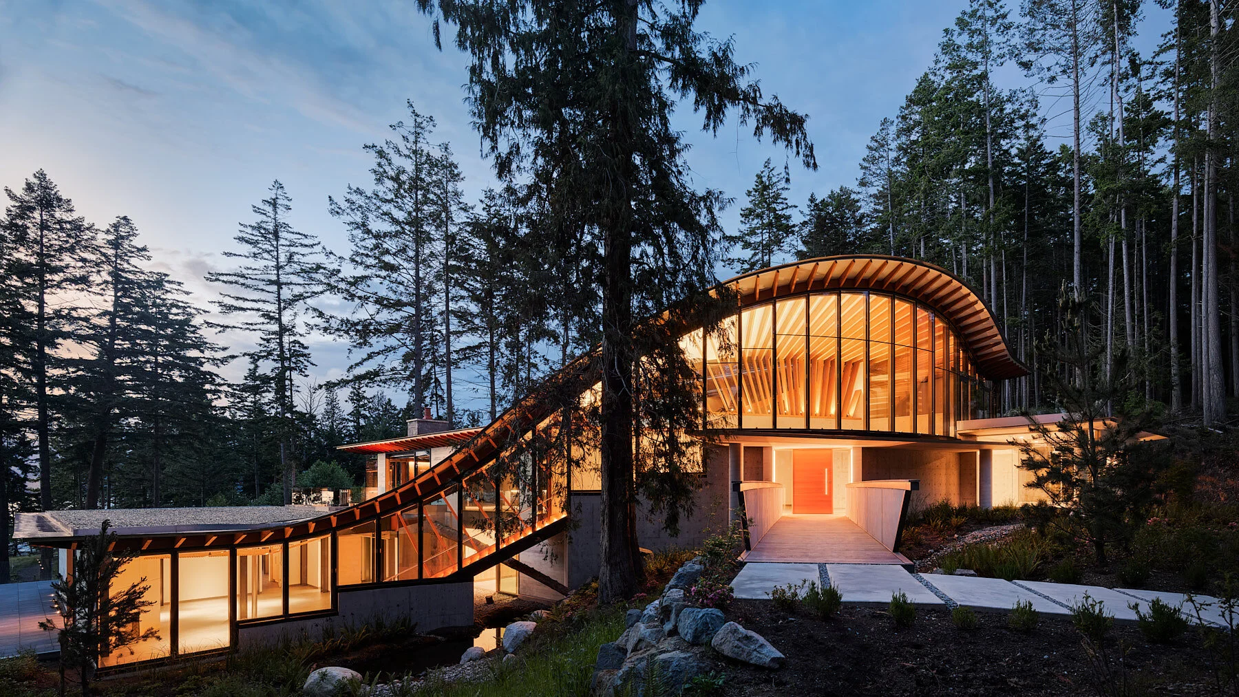 LAP0475_GAStheCape_0117_Screen Low Res.jpg