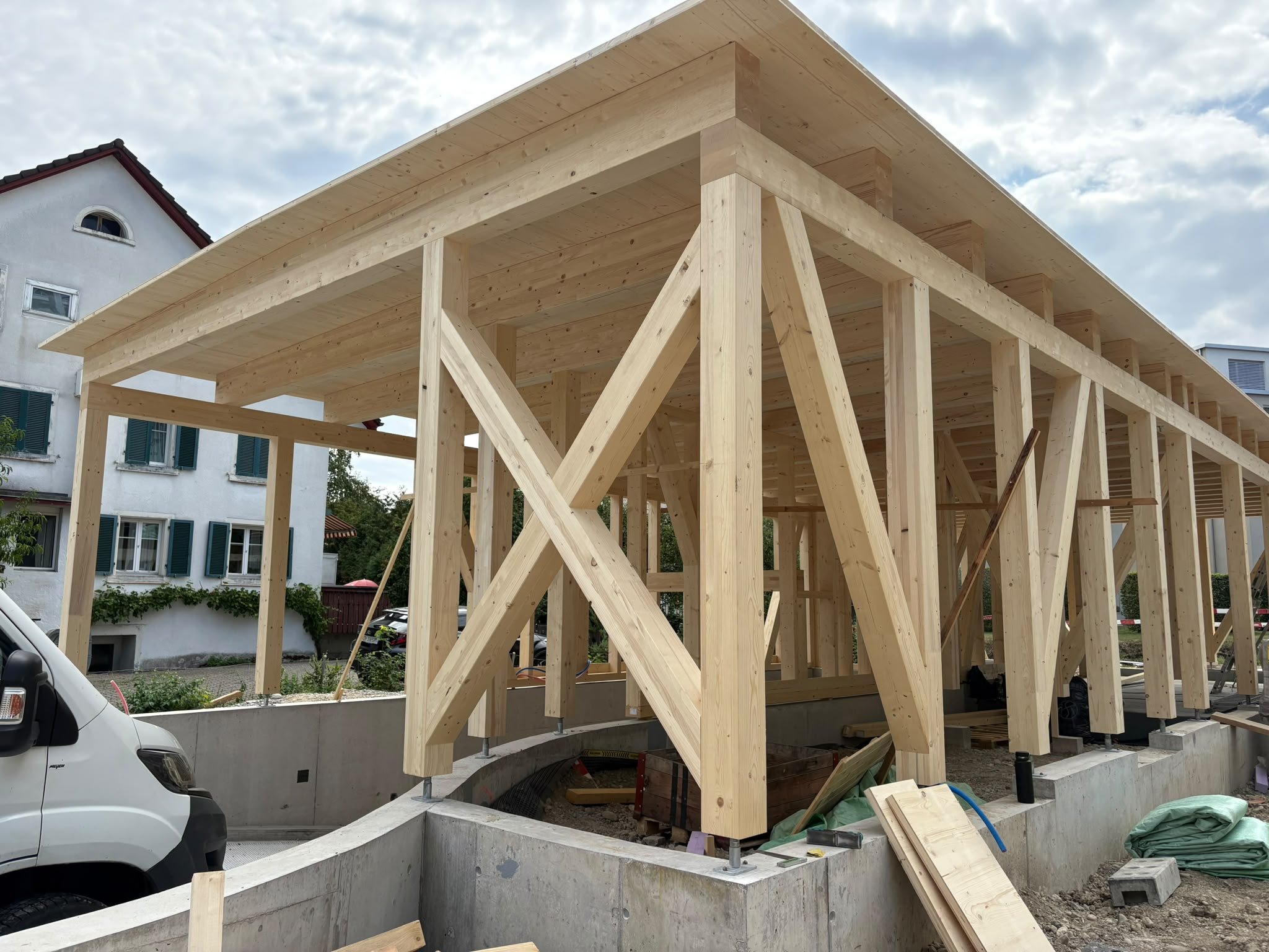 MFH Carport