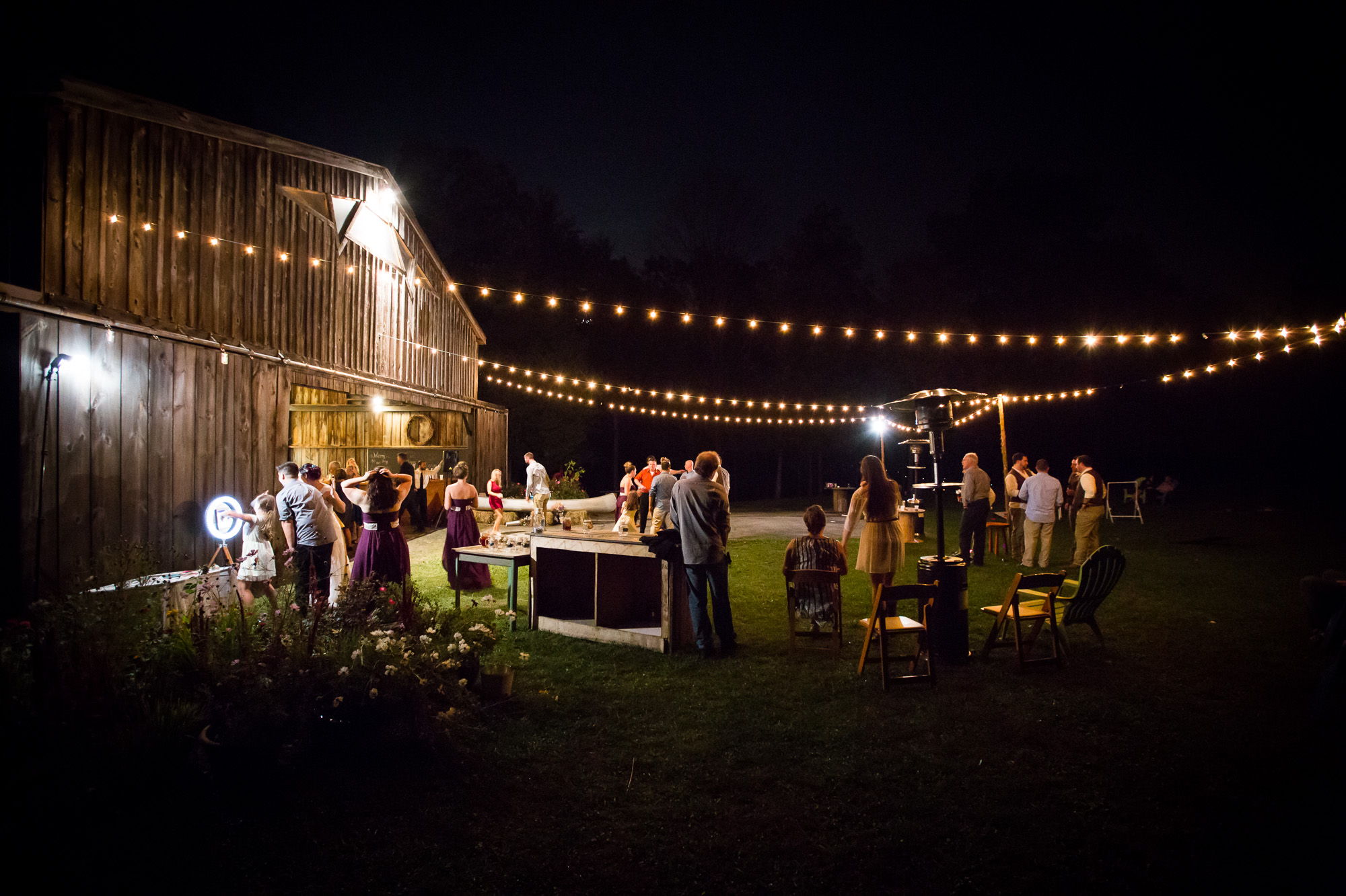 outdoor rustic wedding, under the stars