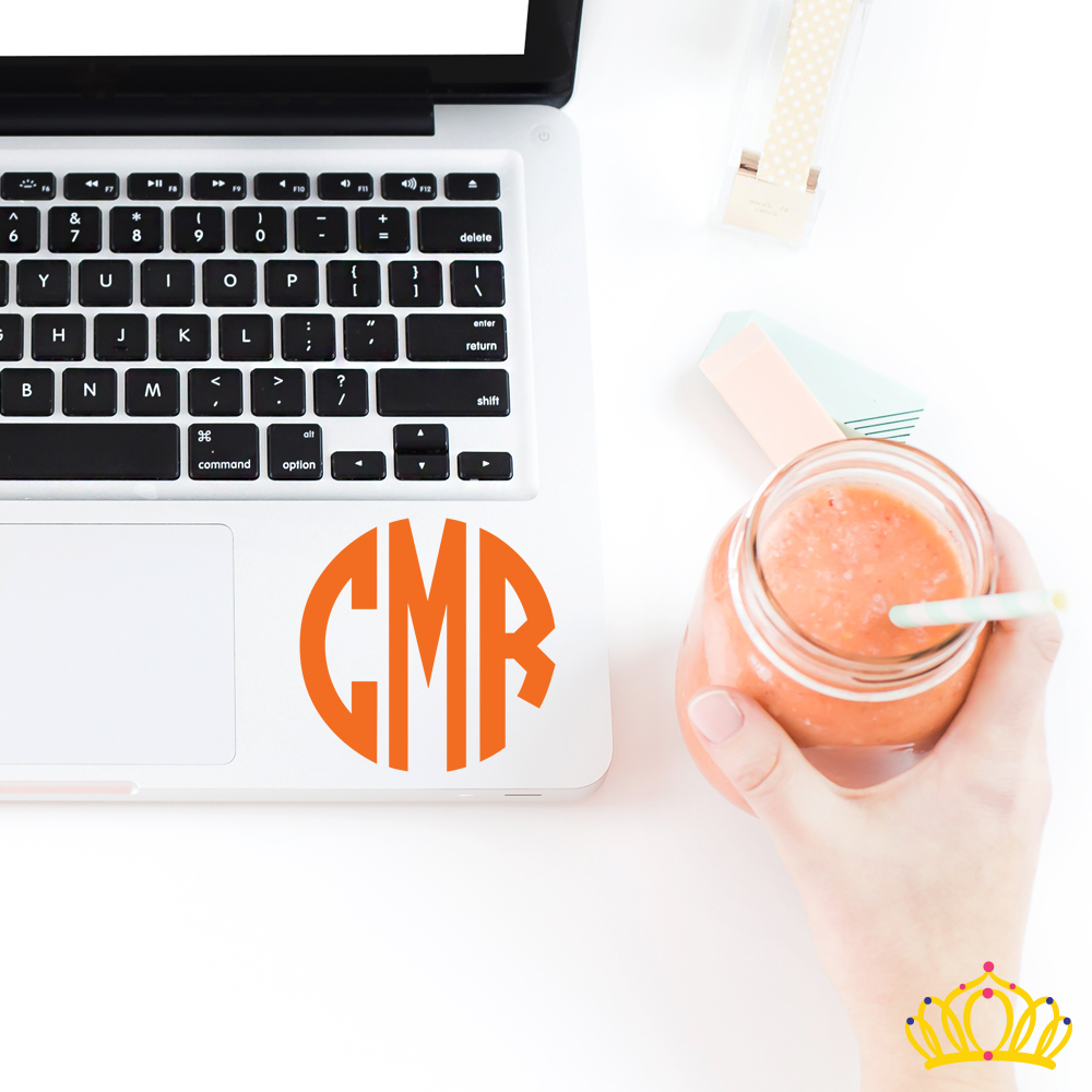 Dash of Flair Circle Monogram Decal