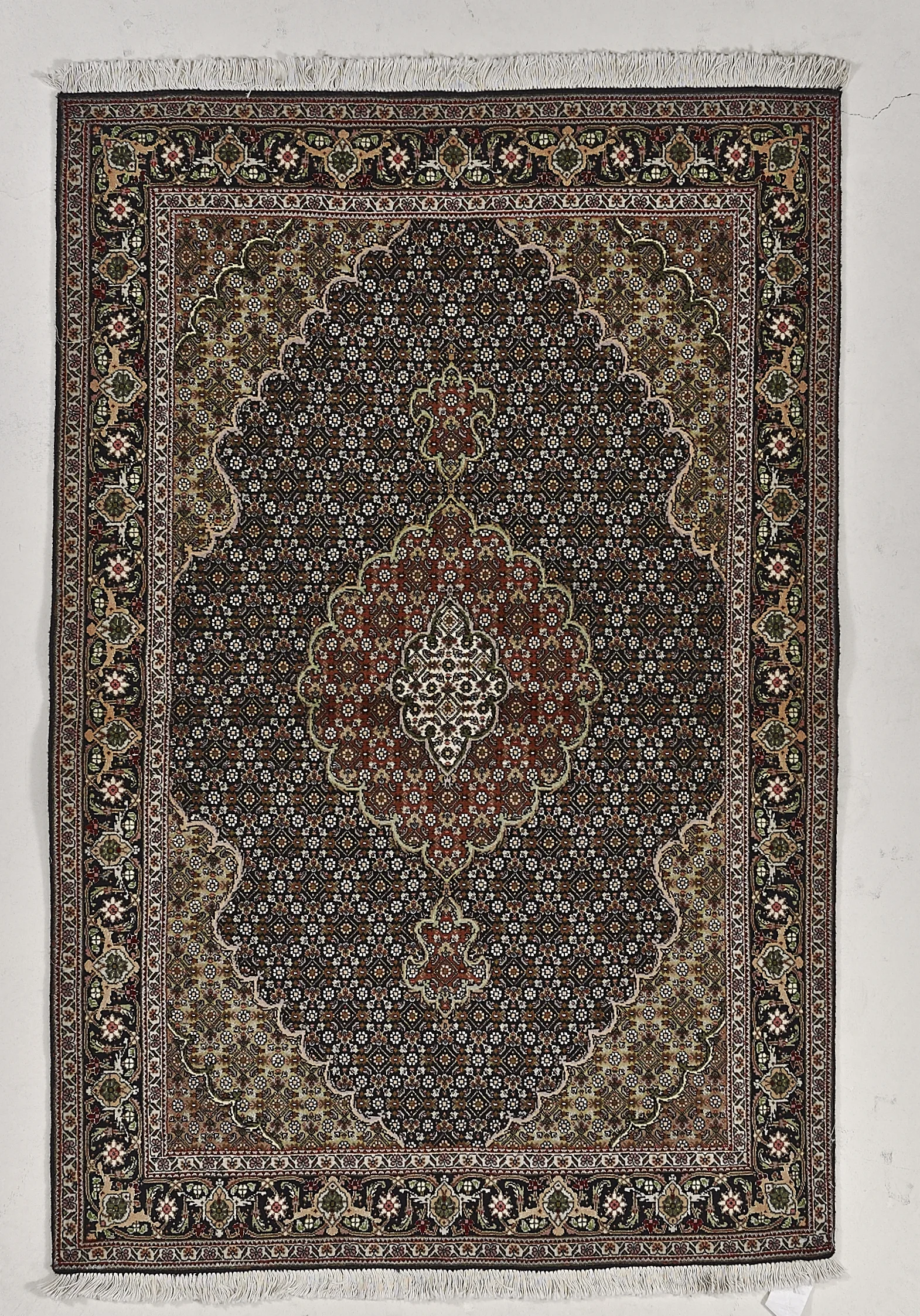 1031 FINE TABRIZ S-W  5X3-4 -16285JPG IMAGES.jpg