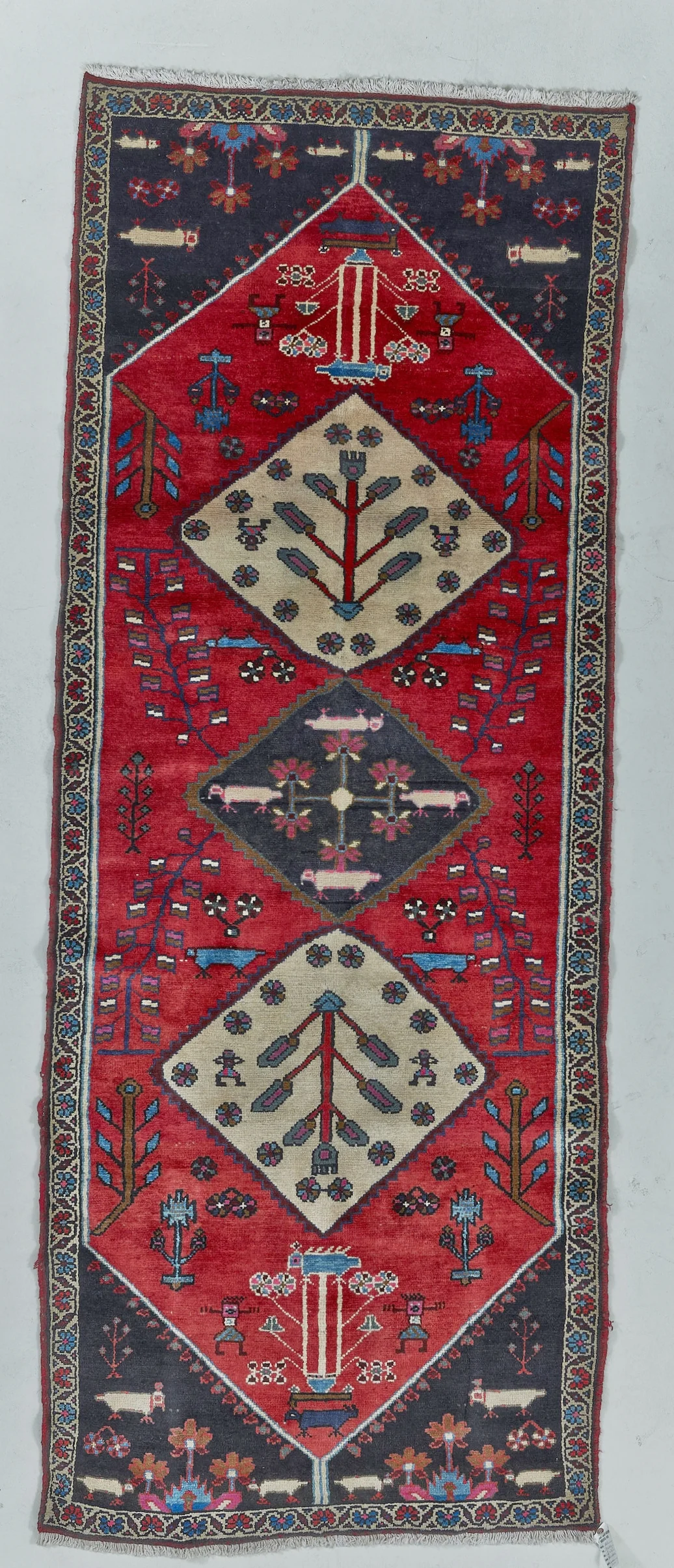 AE3 HAMADAN 3-7X9-7-16581JPG IMAGES.jpg