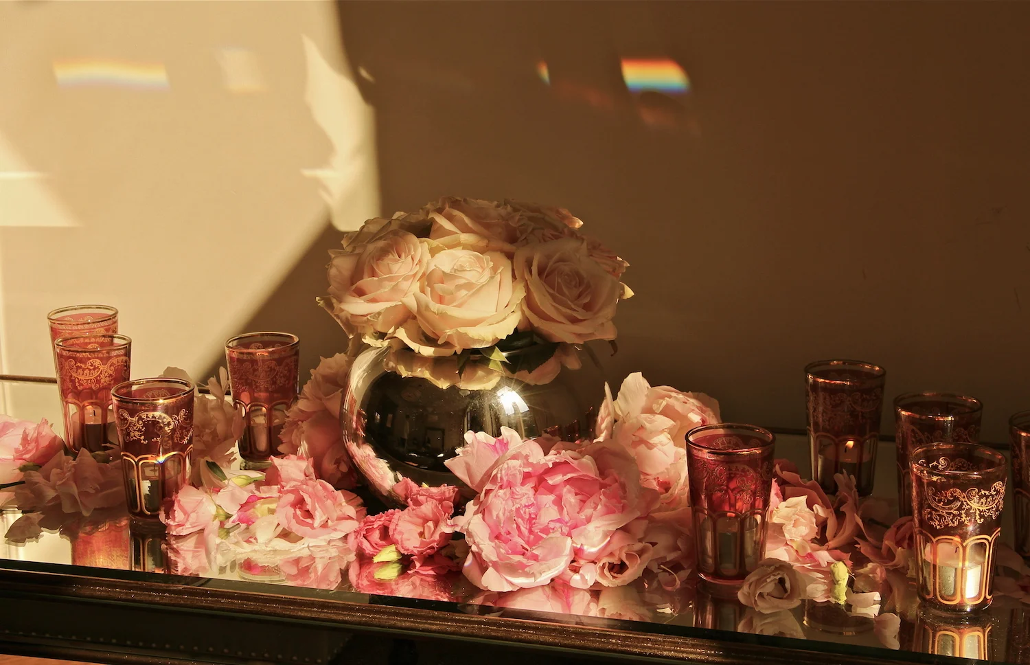  Pandora: Rose Gold Collection Launch :&nbsp; Rose bowl detail with Morrocan tea lights 