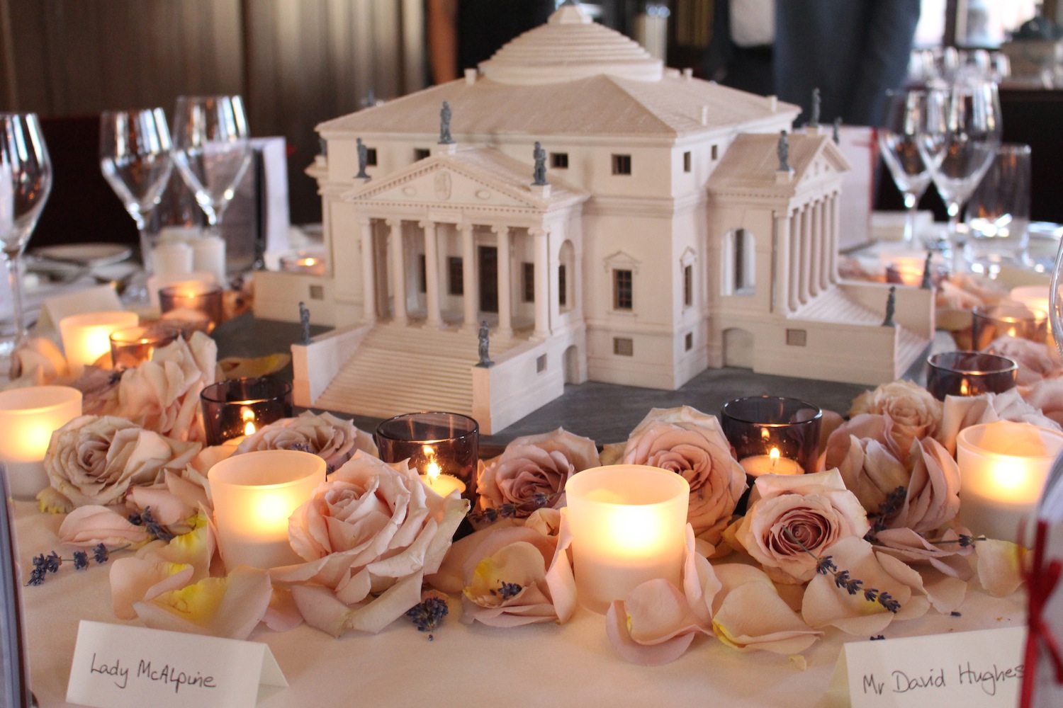 Manhattan Loft Corporation Dinner : St Pancras Hotel. Taupe &amp; Earl Grey Tea roses, specially selected to tone the amazing Palladio Collection - architectural models sculpted by Timothy Richards 