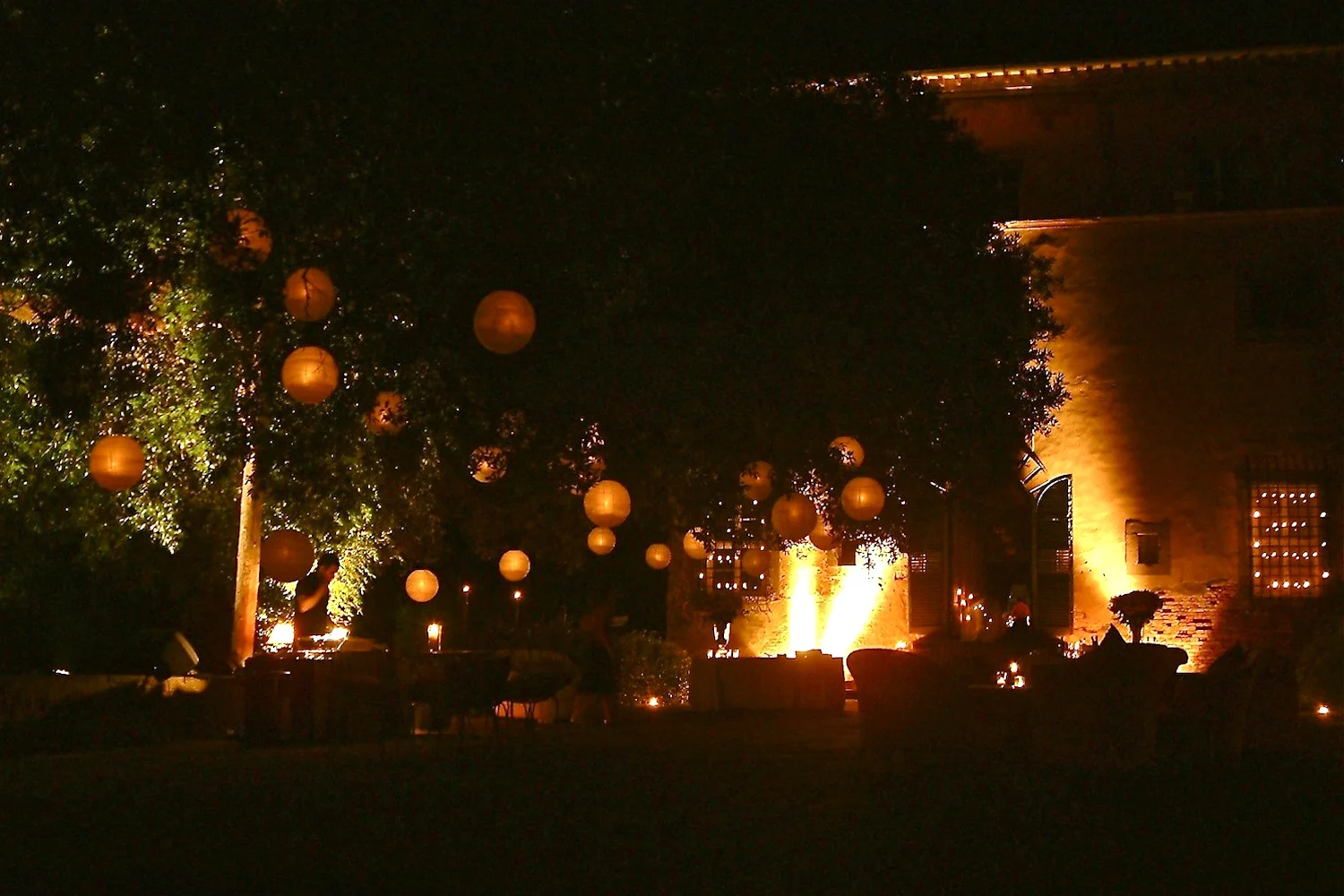  40th Birthday Party: Villa Saletta: Lantern lit Terrace and Dancefloor 