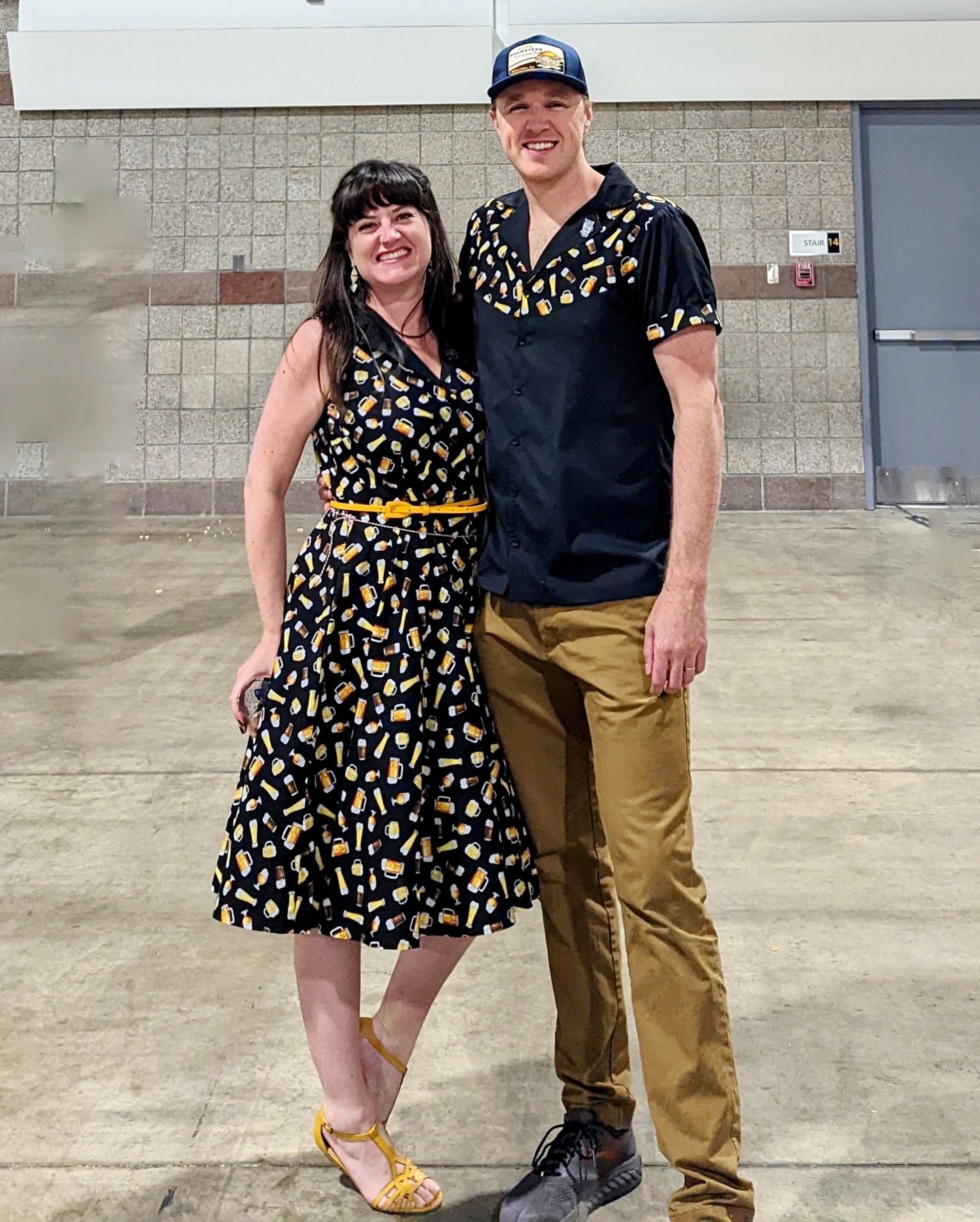 For &ldquo;Match Matchy or Monochrome&rdquo; on Day 23 of @gertie18 #CharmPatterns #MeMadeMay2025, I&rsquo;m sharing this matching set I made for my husband and I when we went to the @greatamericanbeerfestival in 2022. Using a cute beer print, I made
