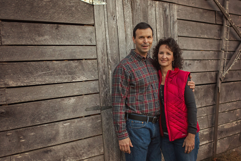 Pinehurst NC parents pose together for family portraits