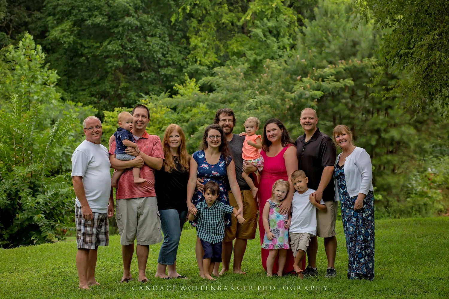 Springtime Family photo with out of town children