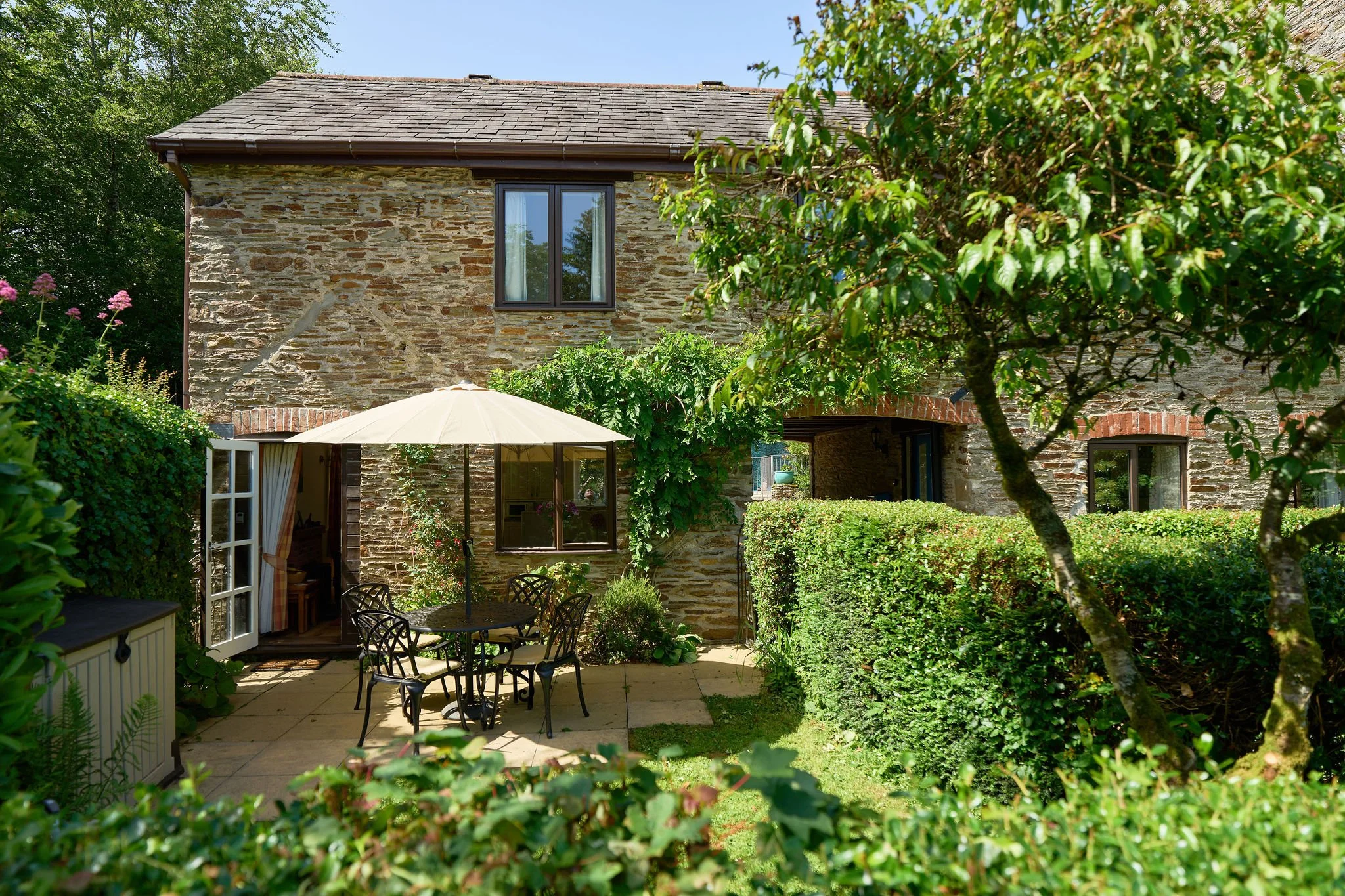 Gatehouse West (sleeps 4)