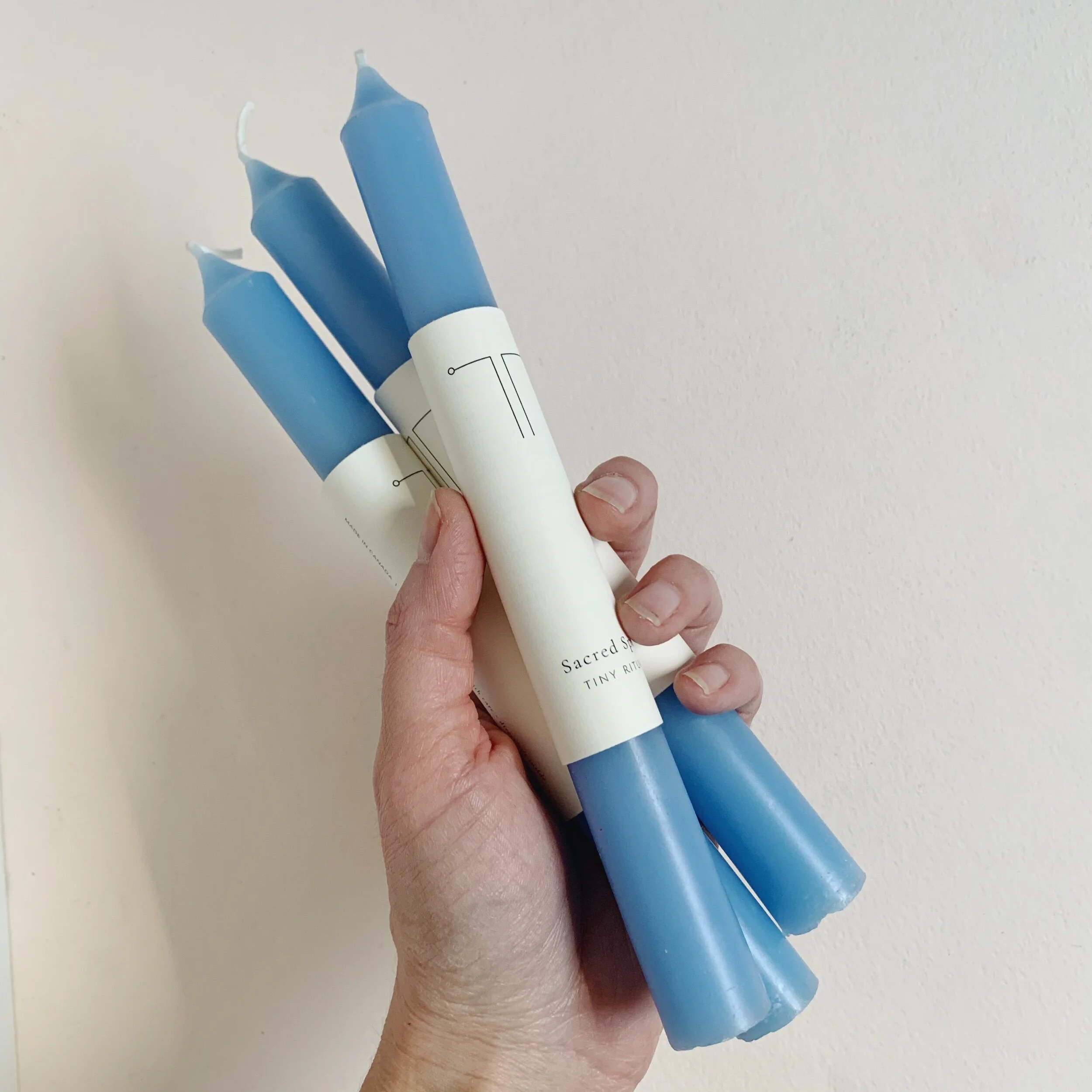 8D01C8B6-2EA9-4240-AECE-3641070007B7