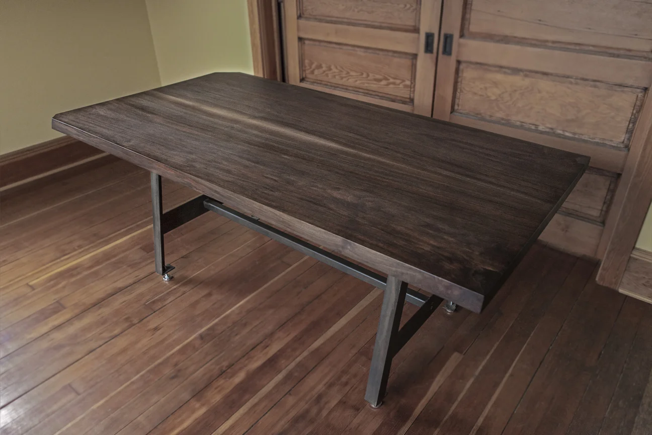 Bookmatched.Dining.Table.HQM39.jpg