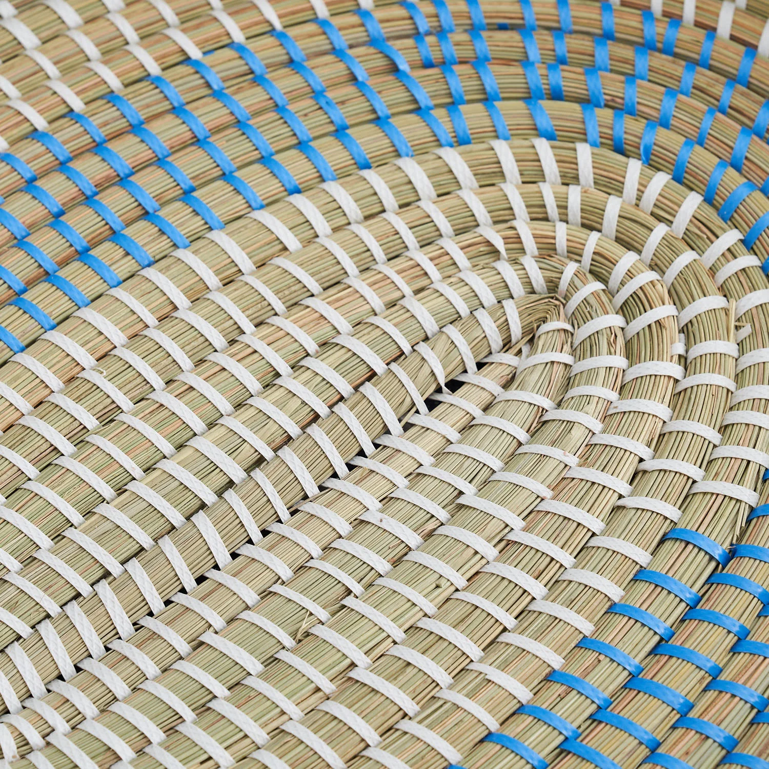 Craft-Editions-Design-Afrika-Oval-Drinks-Tray-3.jpg