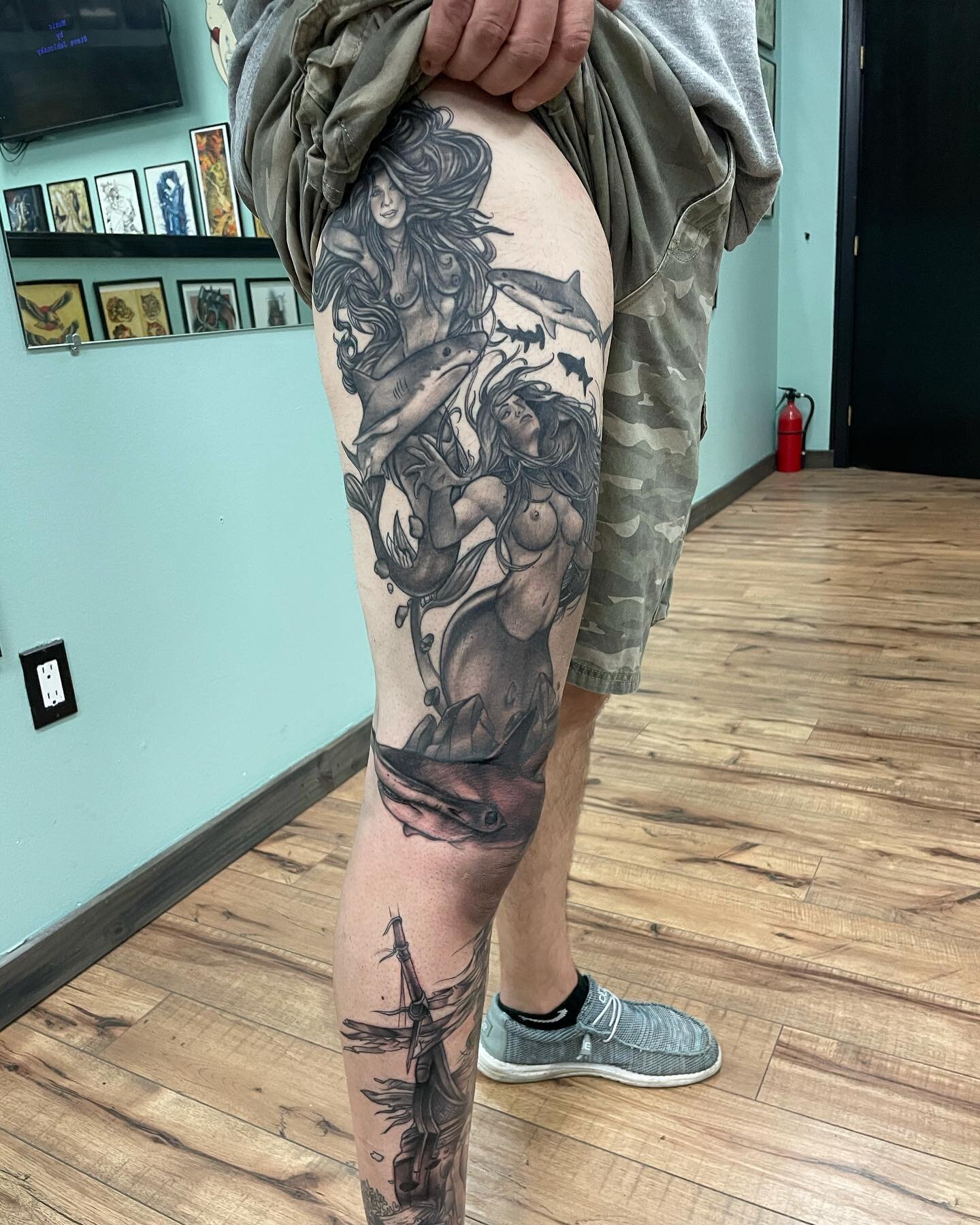 Work in progress of a giant leg sleeve that&rsquo;s impossible to get all in one picture.