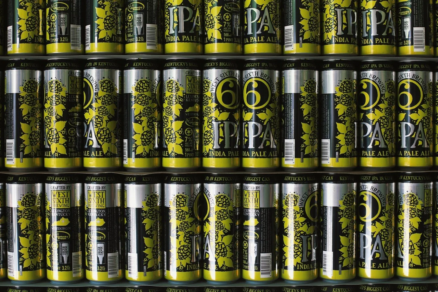 From 12-packs to pints, West Sixth IPA stays Kentucky's favorite. Try it anytime at your nearest West Sixth! 🍻🍻🍻