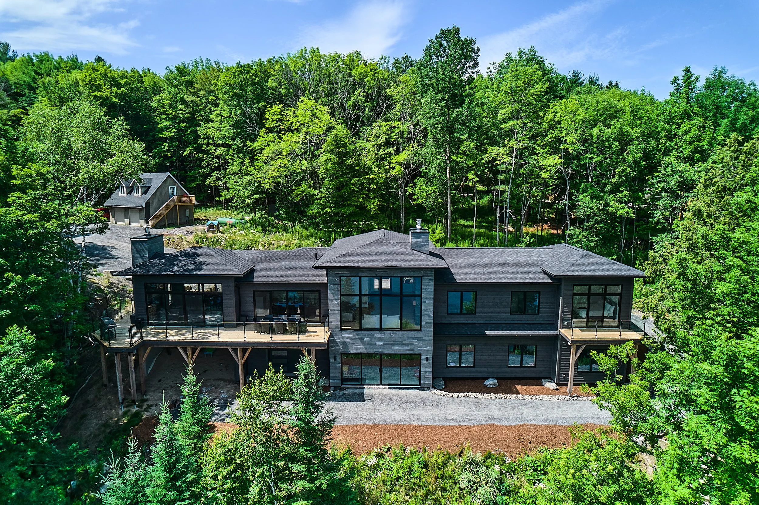 667 Canal-088-07-23.jpg