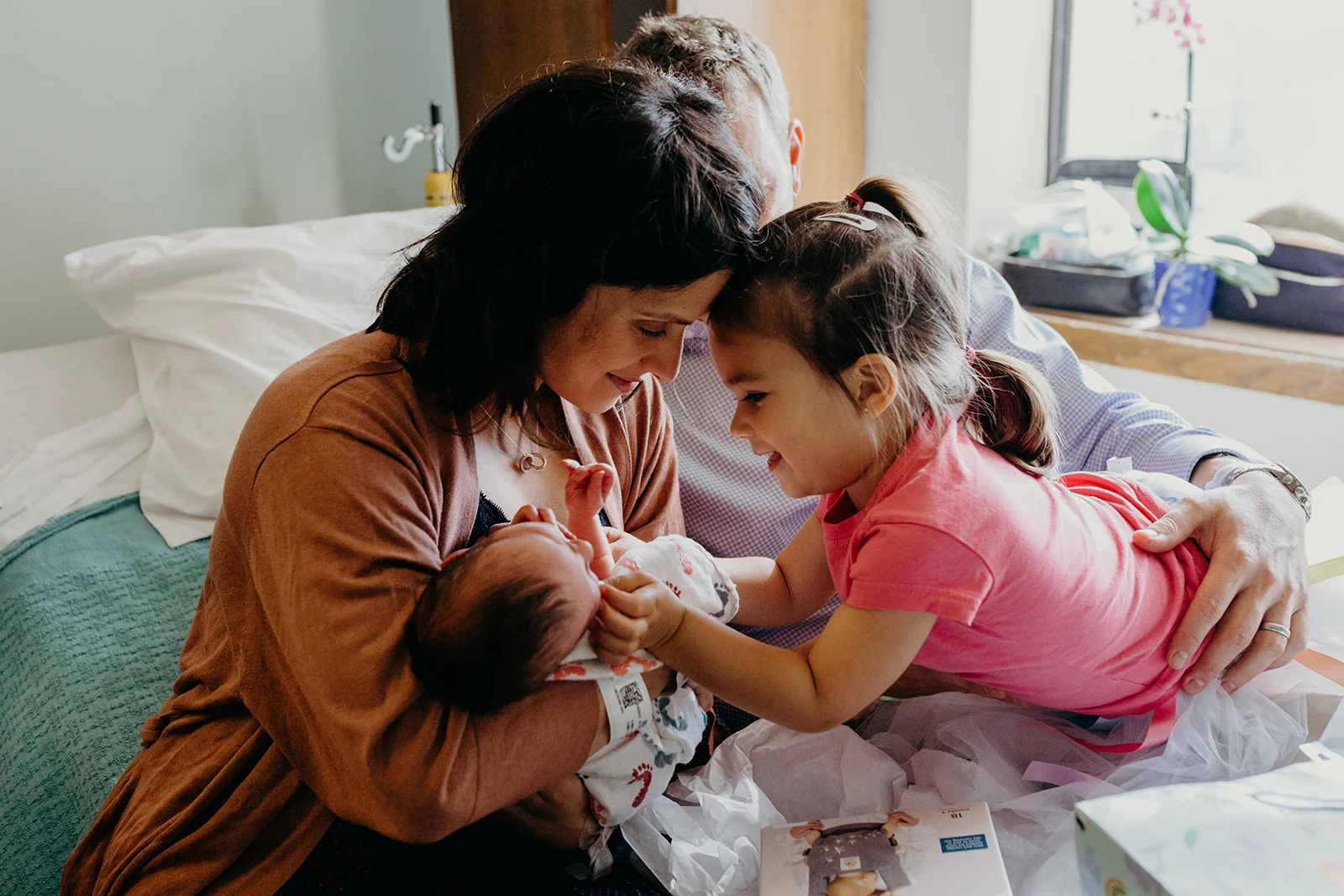 ohhappydawnphotographybirths-3.jpg