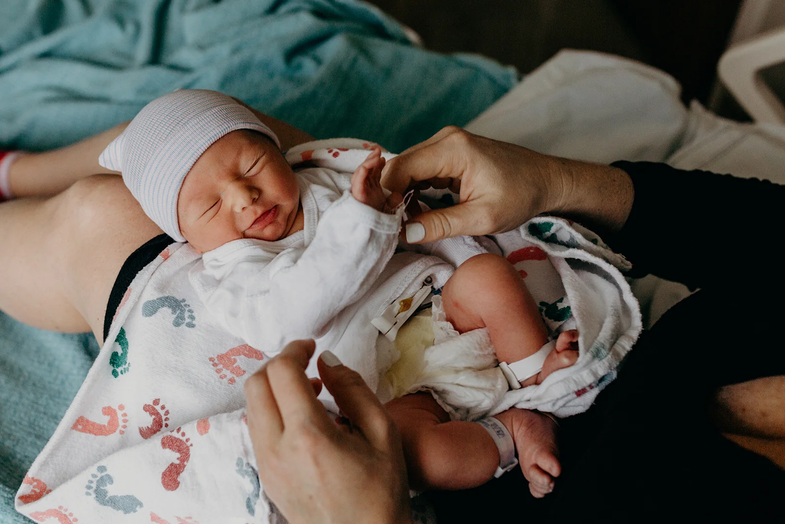 ohhappydawnphotographybirths-6.jpg