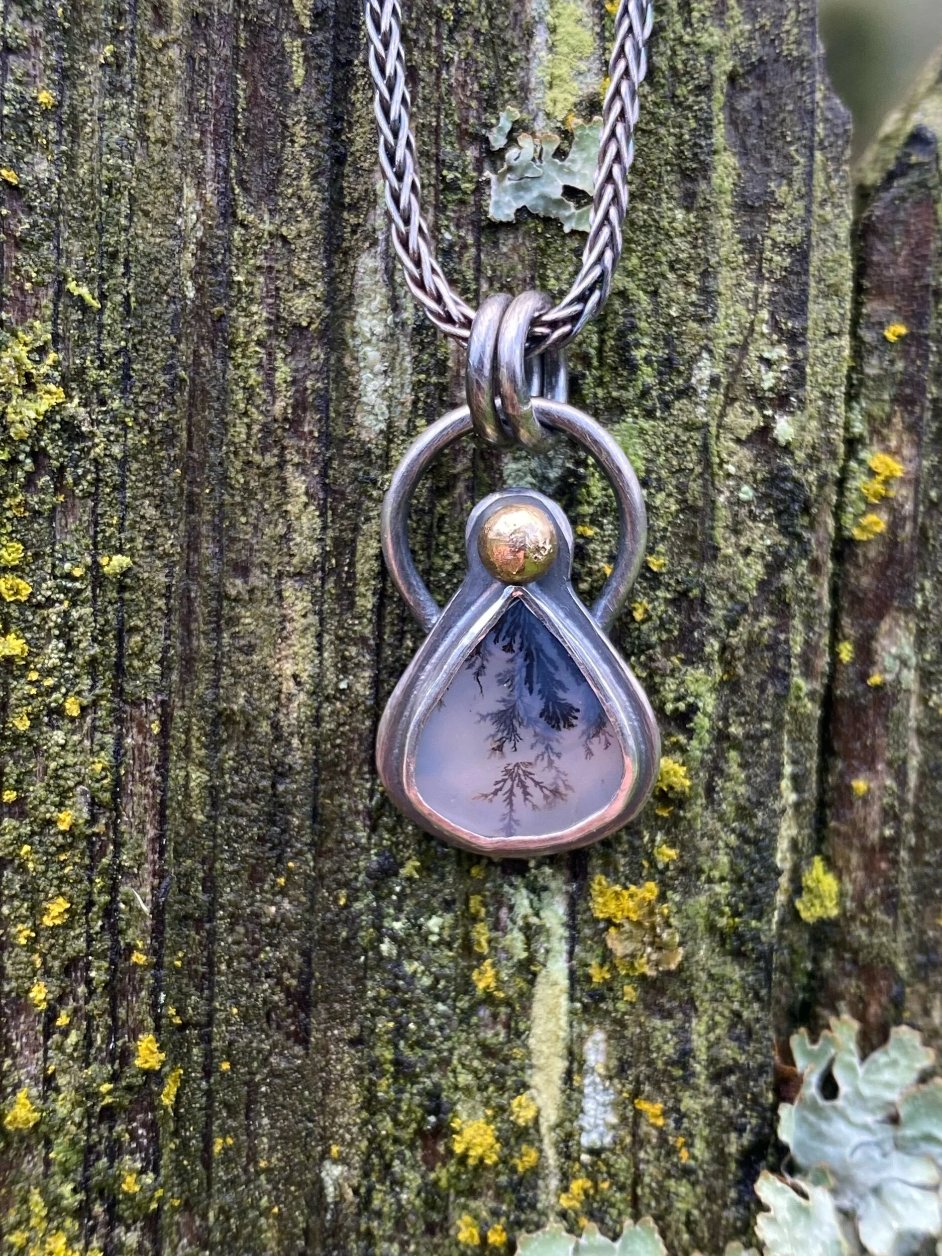 0B2D89DE-0FA7-4AF4-9E03-EC0D2AA2000A