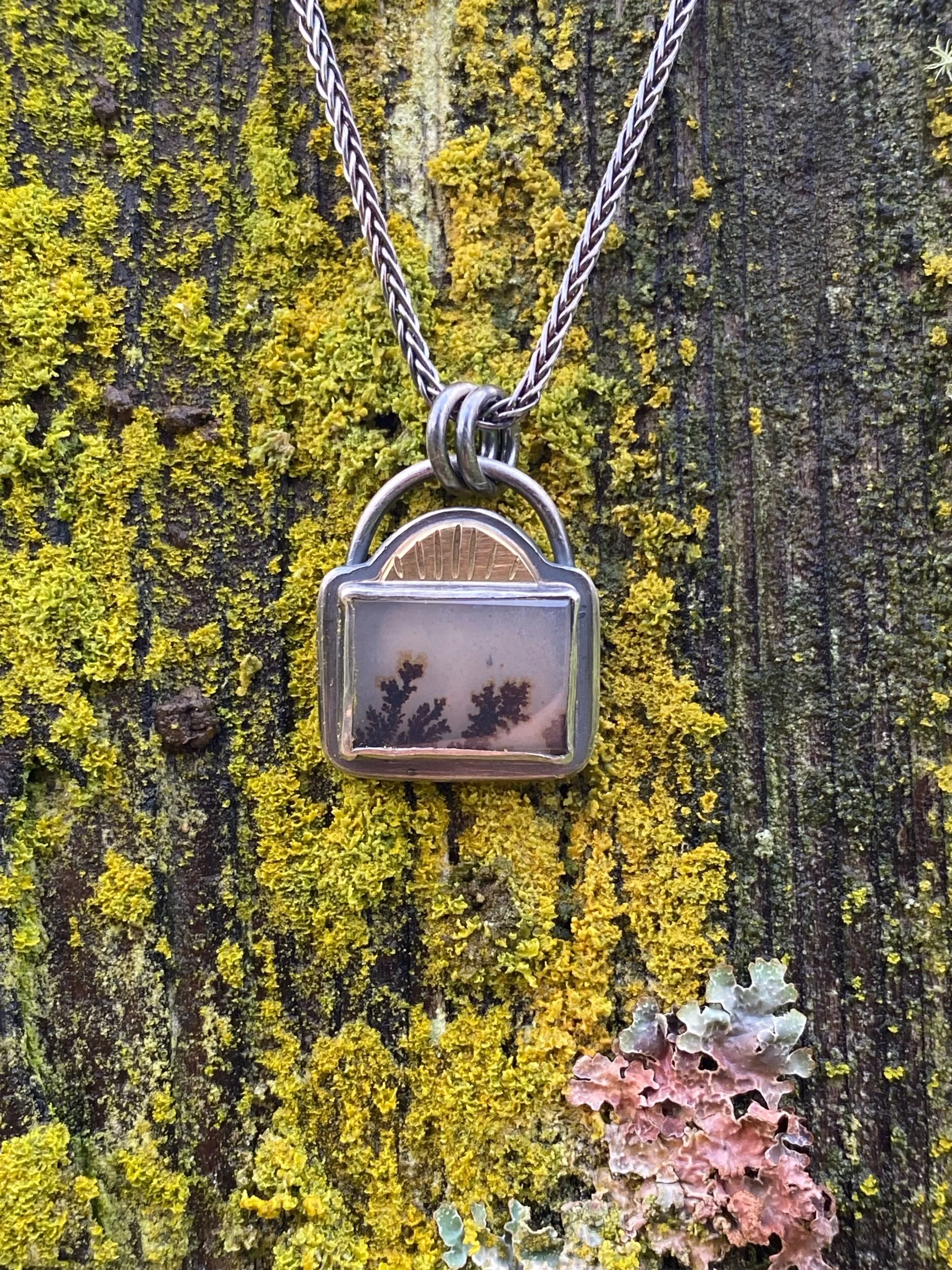 EE203782-4DFD-4B52-8F34-ED49DE02ABF4