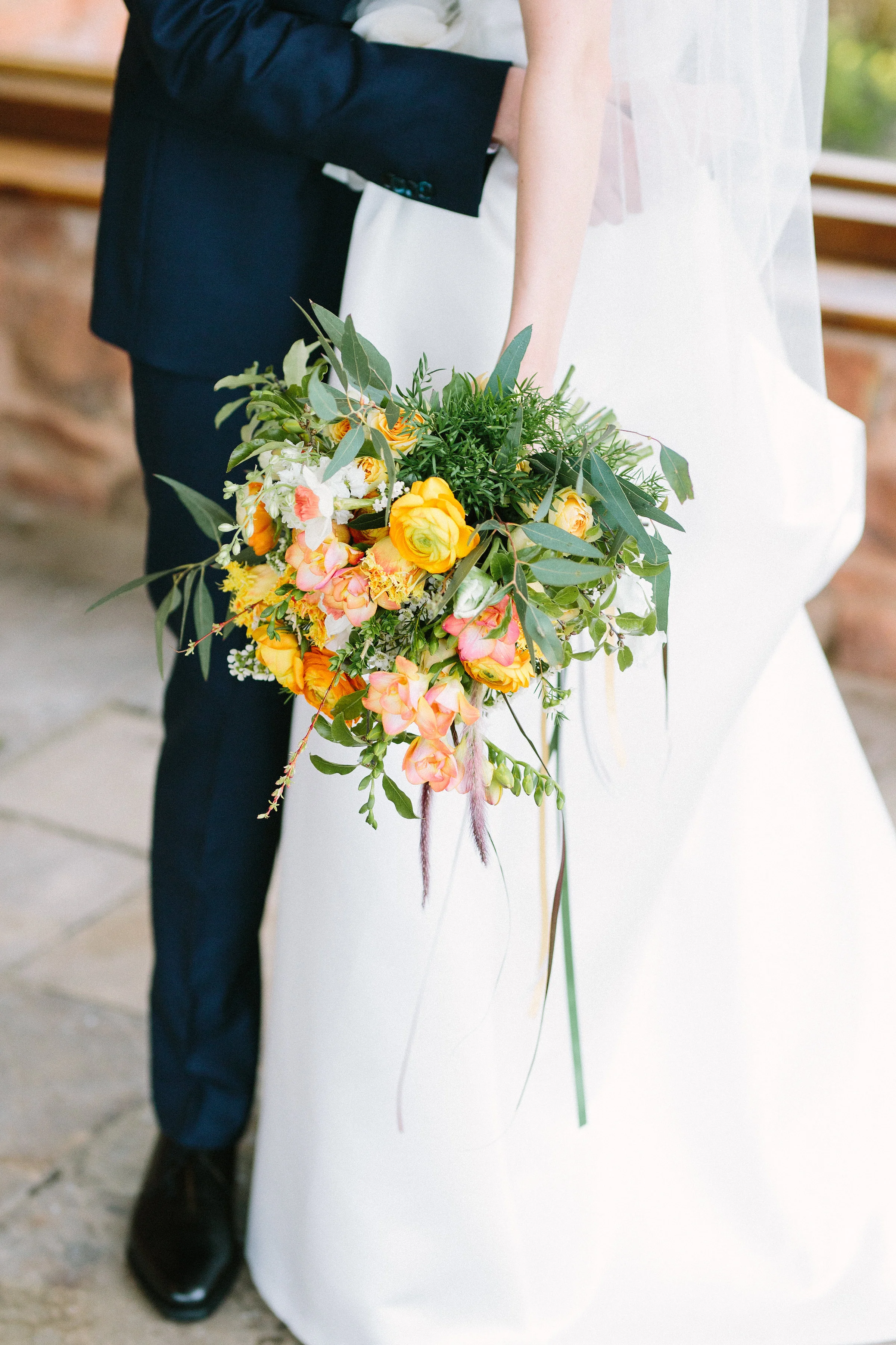 devon-Wedding-by-london-wedding-flowers-Design-By-Nature-Florist-011.jpg