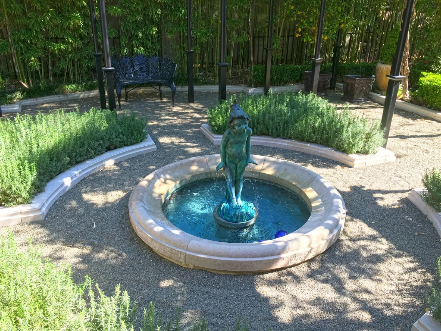 Fountain-1.jpg