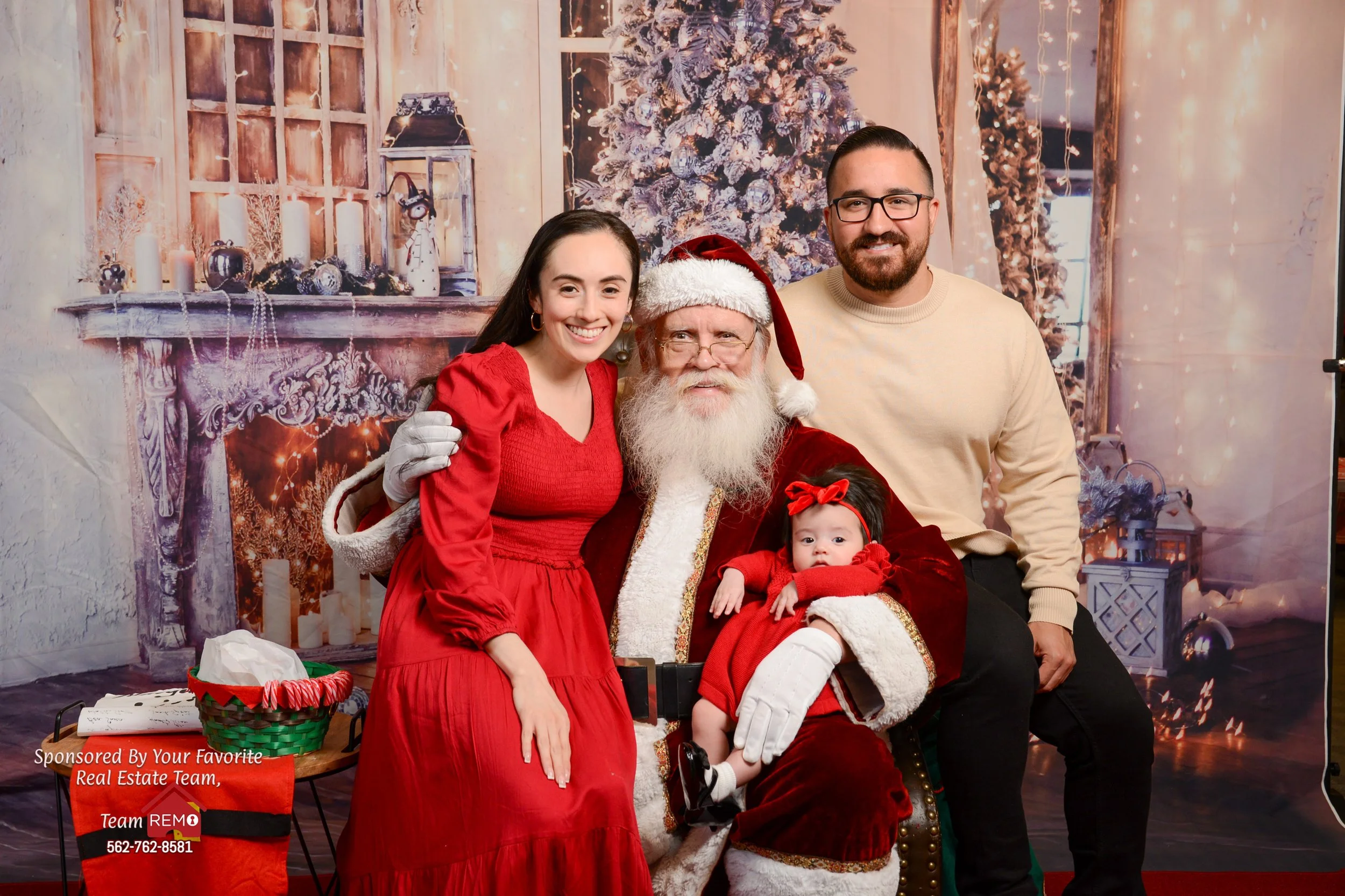 Huitron Family 3.jpg