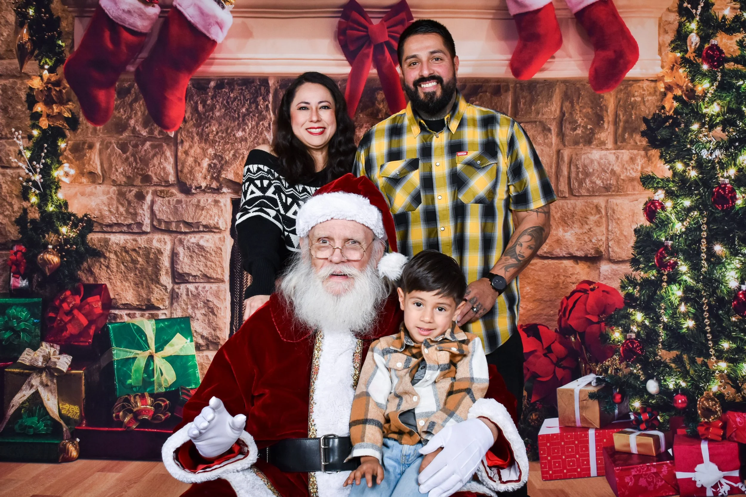 Team Remo Photos with Santa 2025 - Carrillo Family 2.jpg