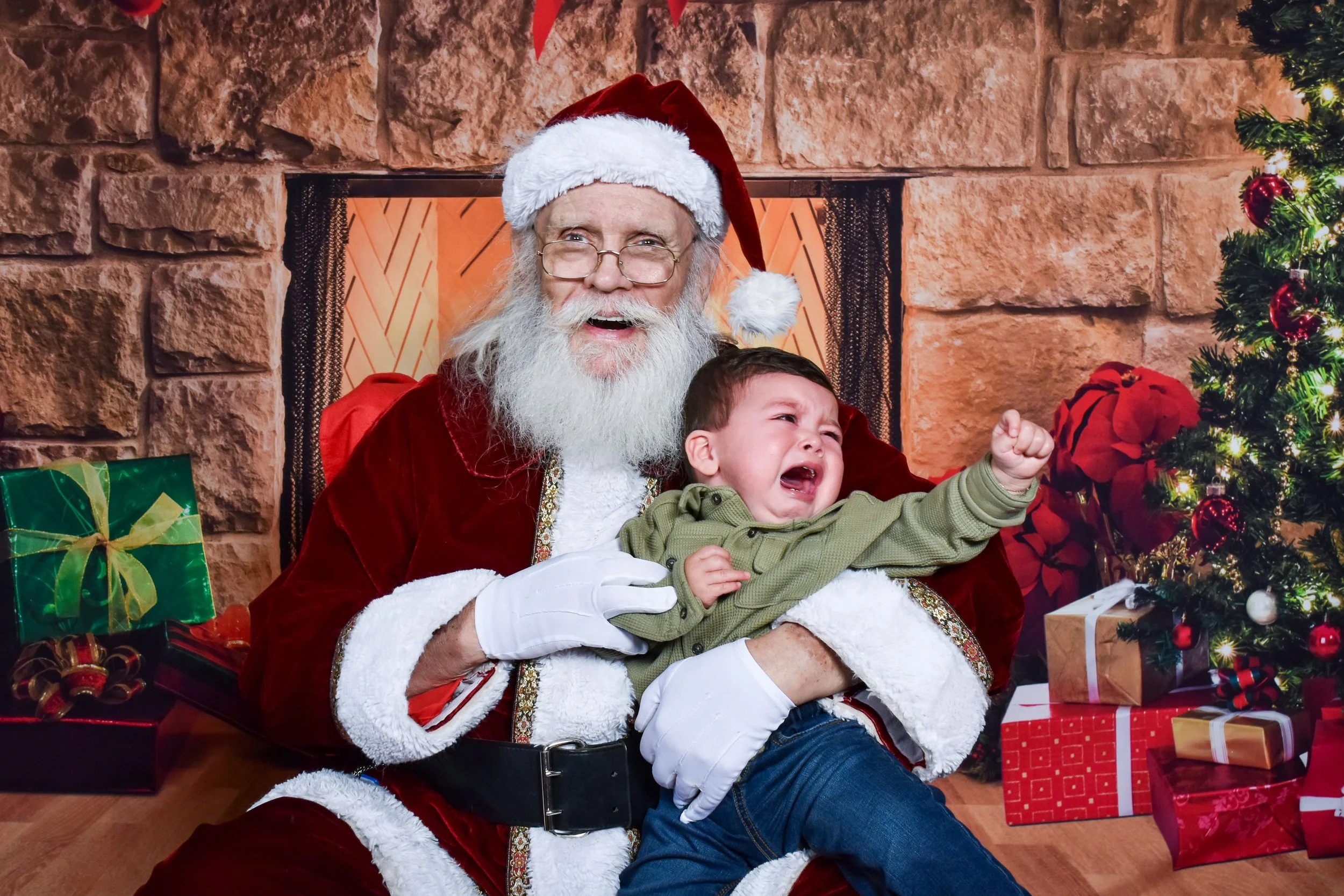Team Remo Photos with Santa 2025 - Saldana Family 3.jpg