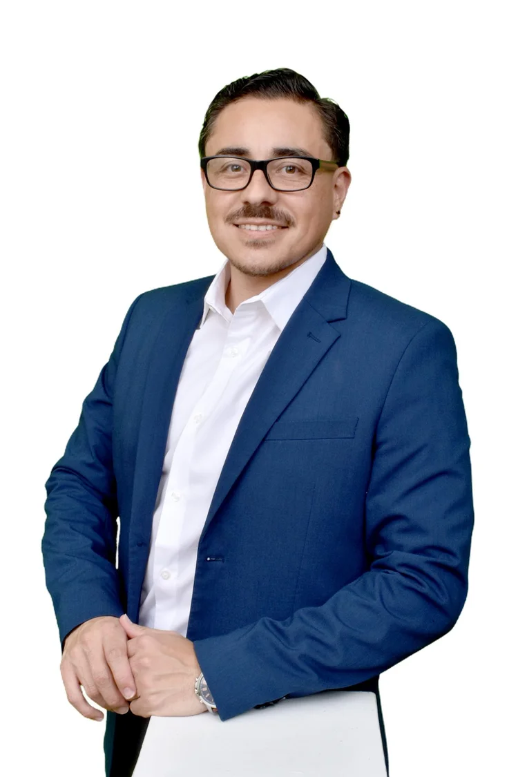 Reynaldo Rey Magdaleno, Team Remo buyer's agent