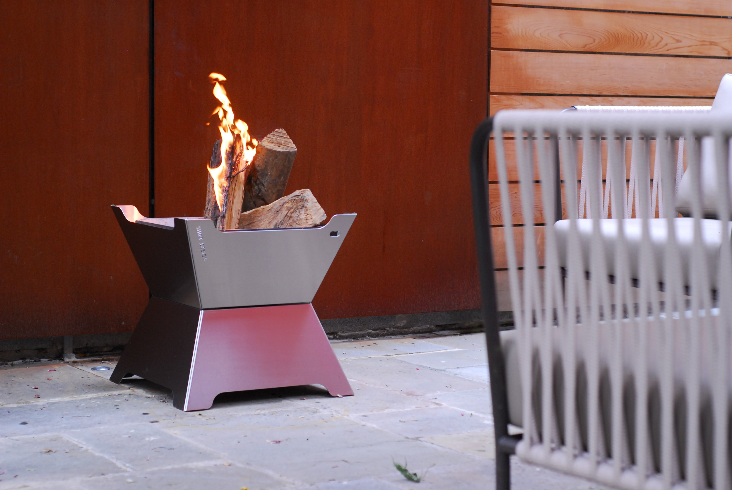 FUNSTON Fire Pit + Ice Chest / INOX