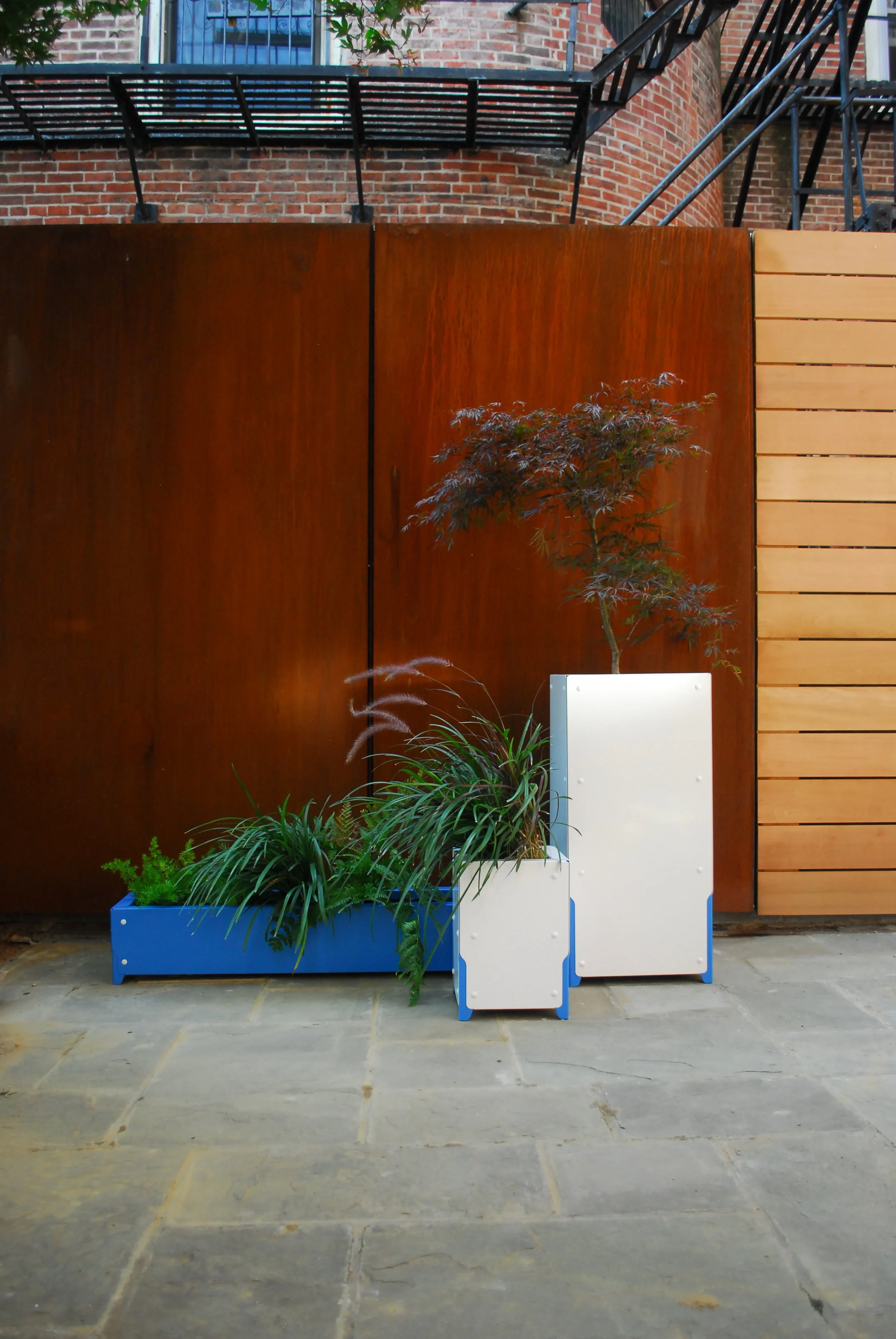 BOLTON Planter / Small, Tall and Long
