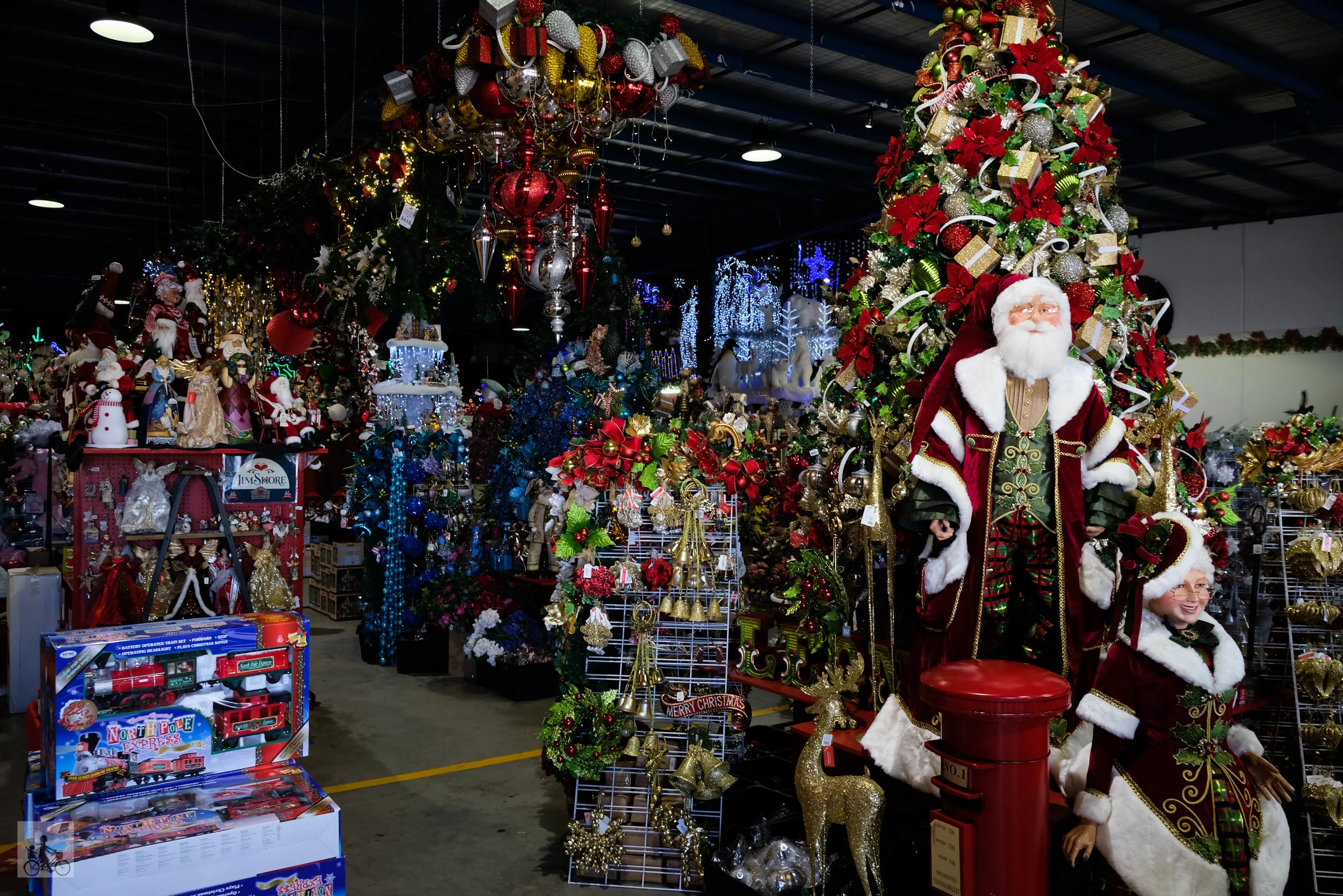 the christmas elves, preston — mamma knows north